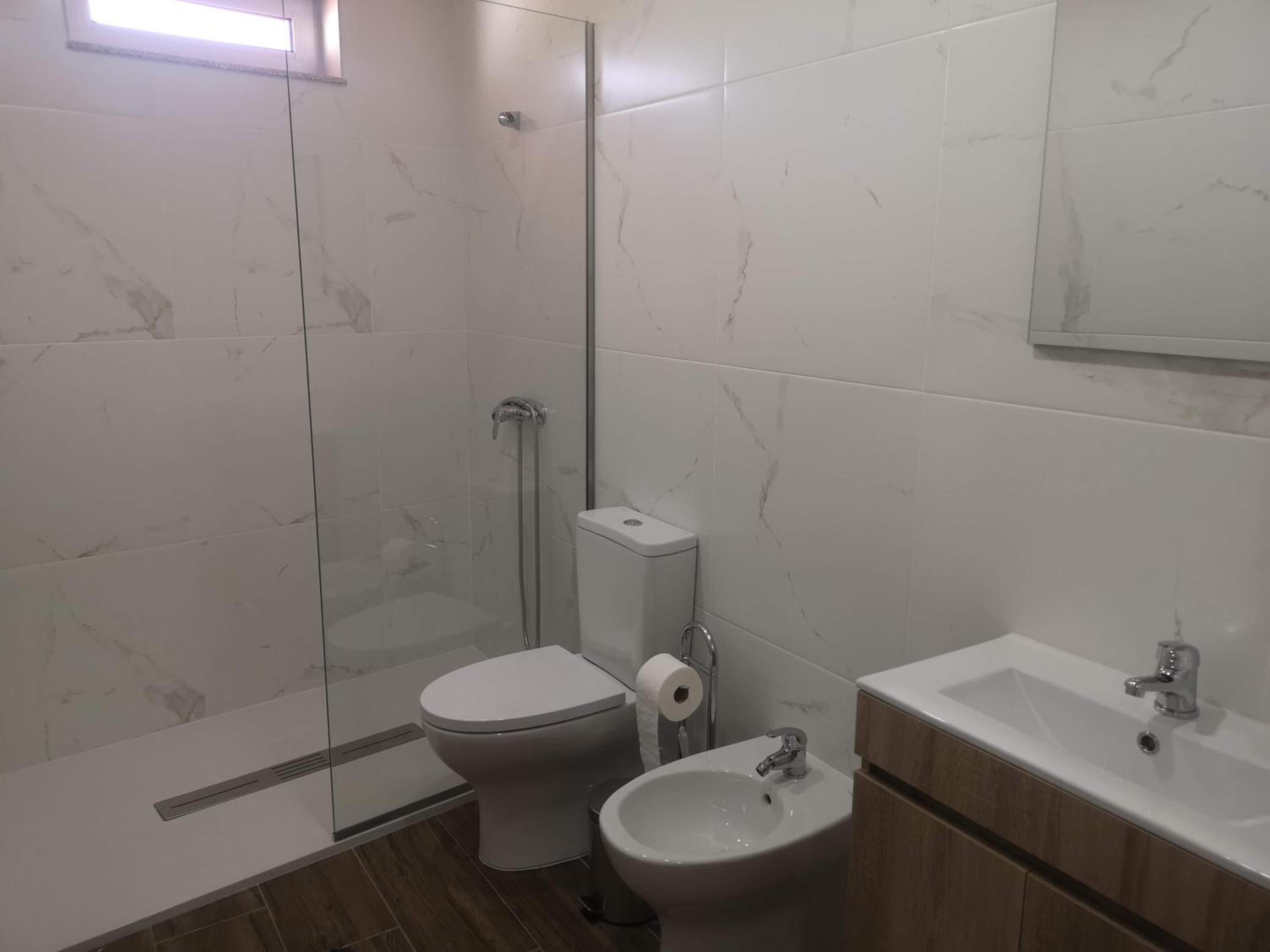 Suite with Garden View - Photo 4