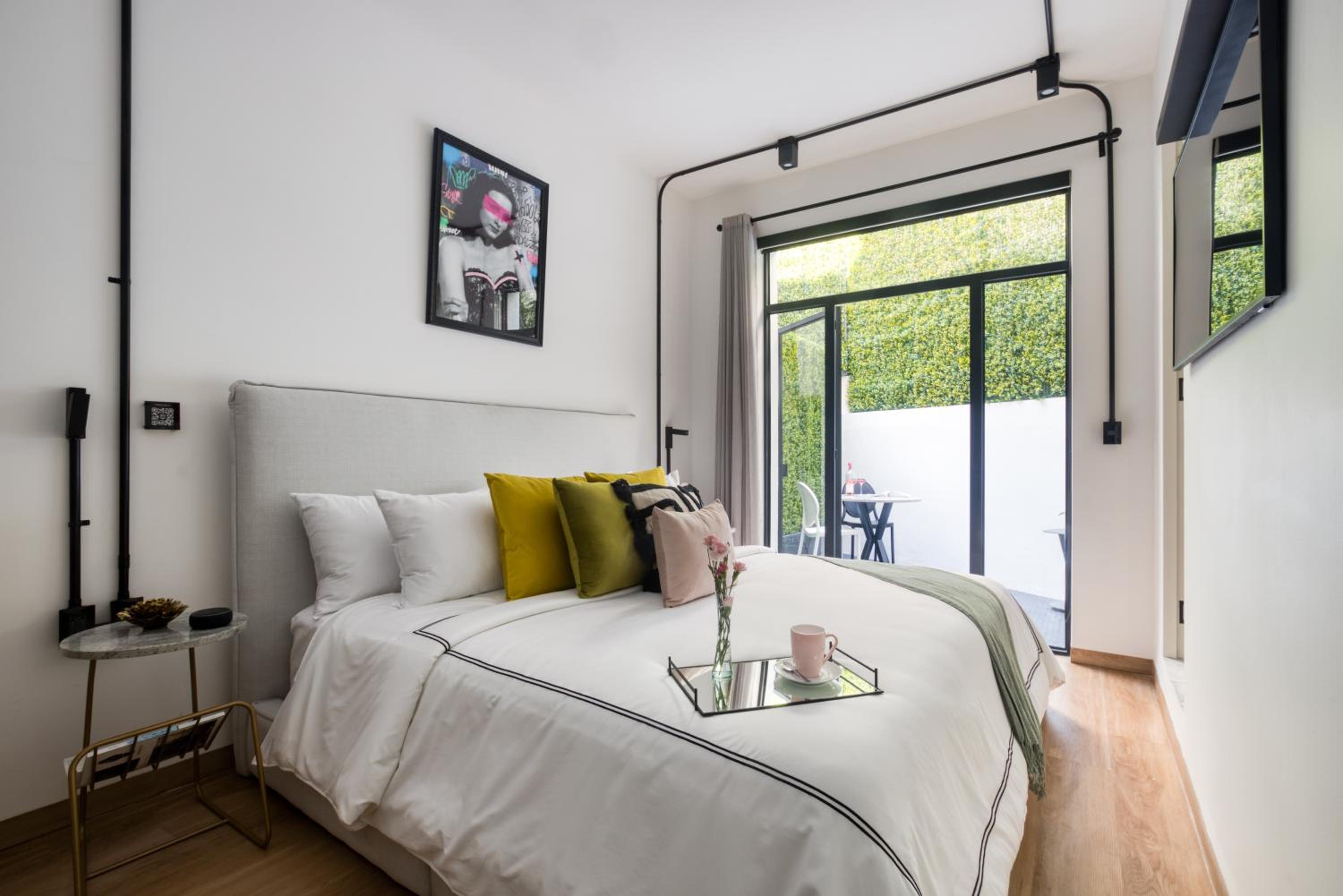 María Felix’s Room with a Terrace - Photo 1