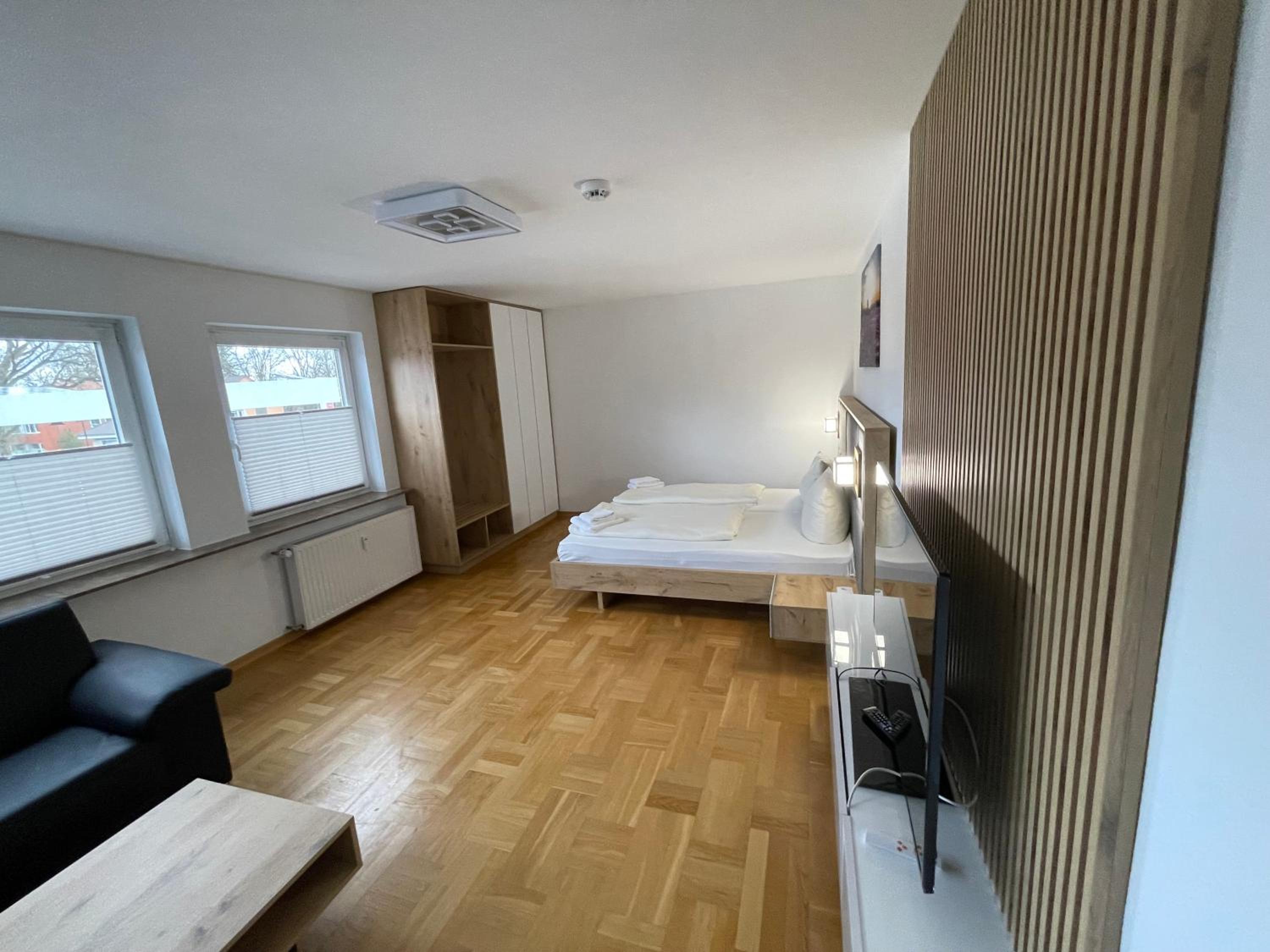 Apartment photo 2