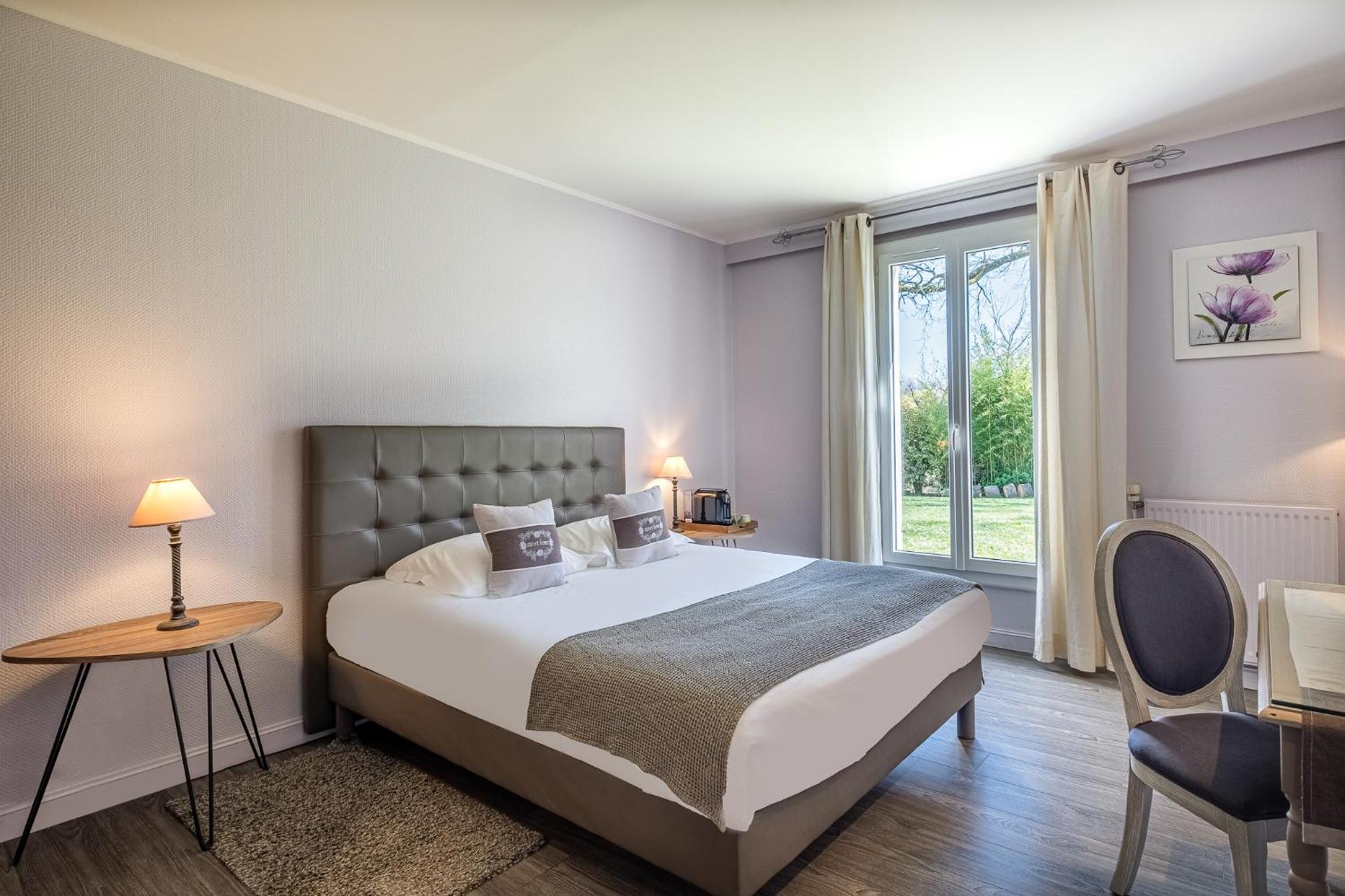 Standard Double or Twin Room photo 1