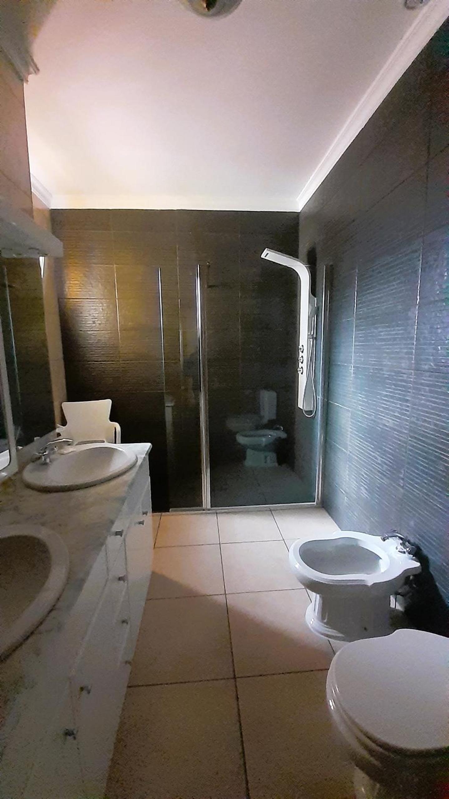 Double Room - Photo 10