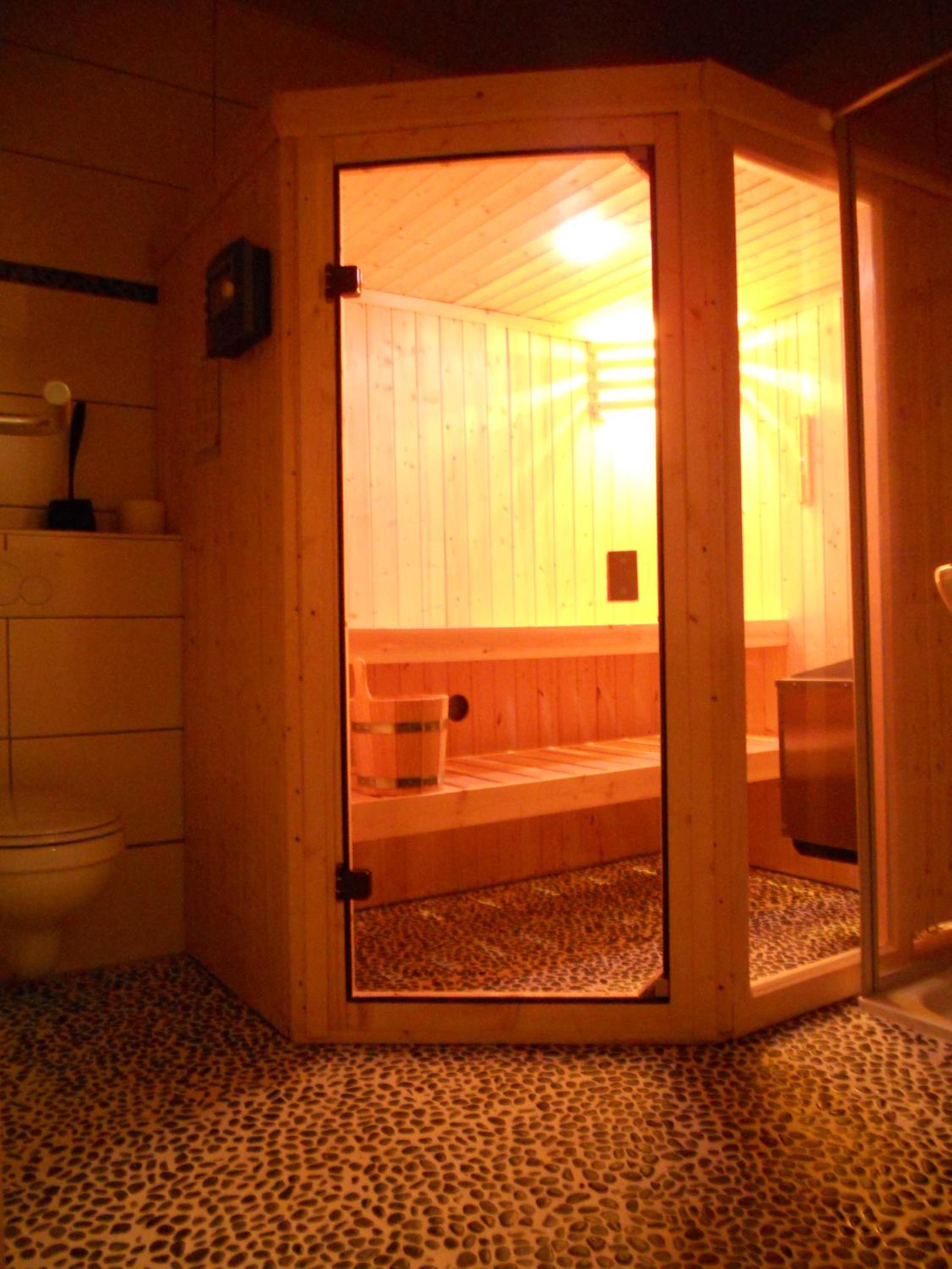 Suite with Sauna photo 3