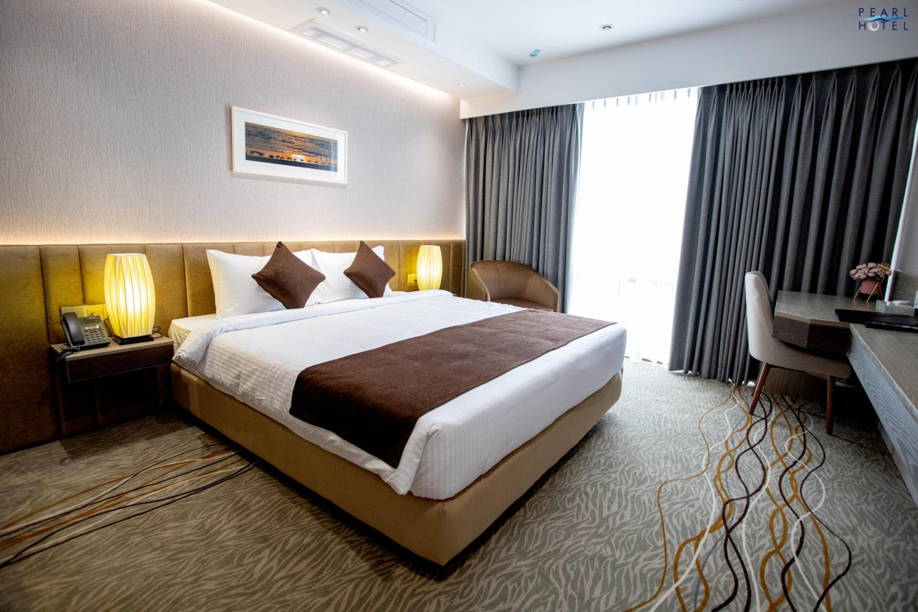 Deluxe King Room - Photo 1