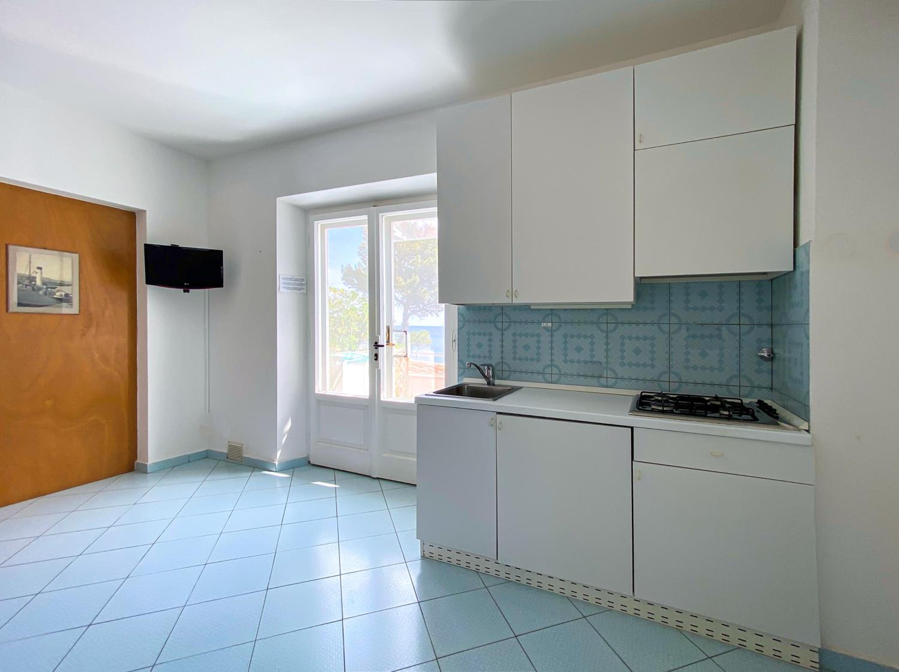Studio with Terrace and Sea View photo 2