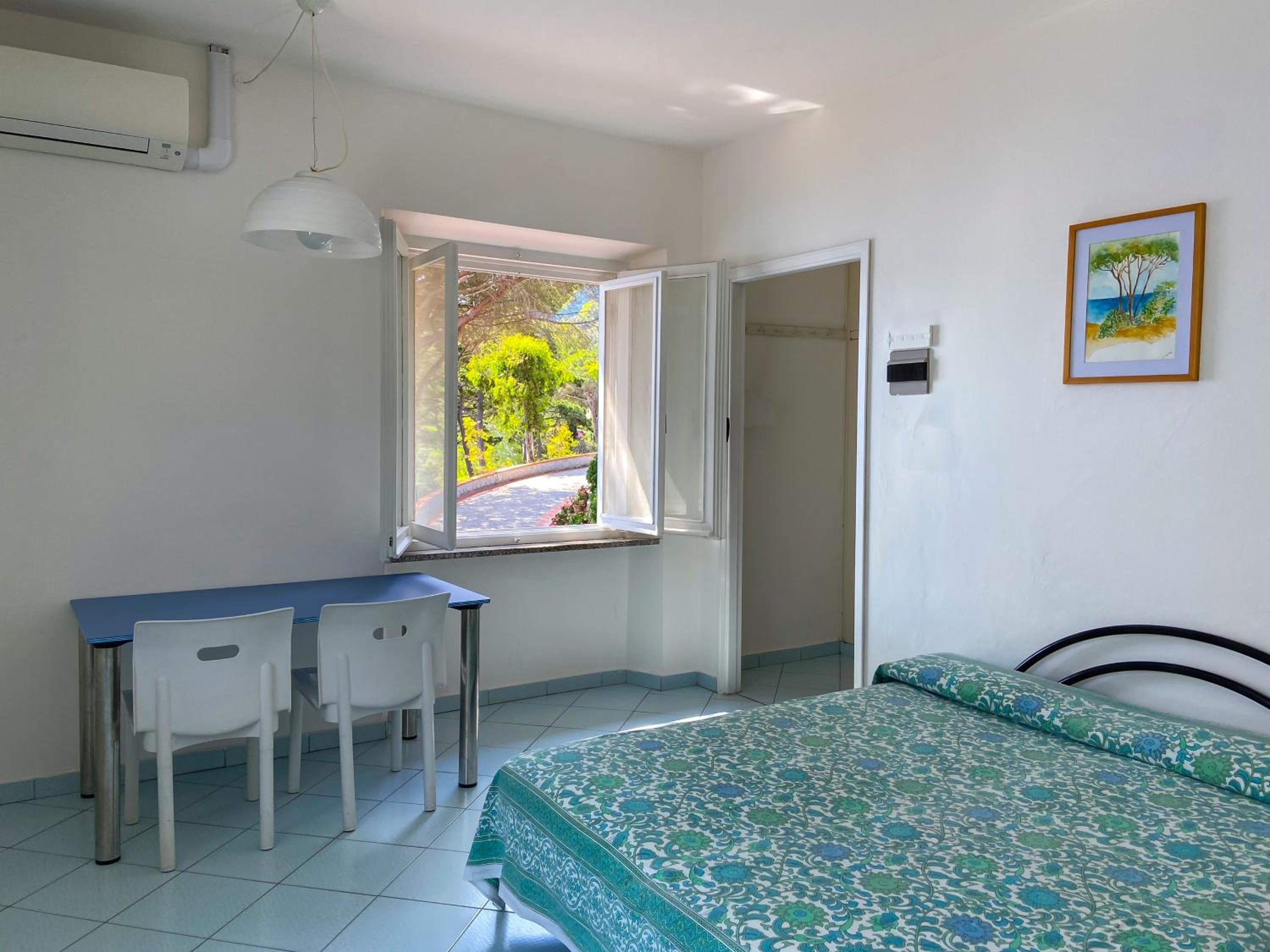 Studio with Terrace and Sea View photo 1