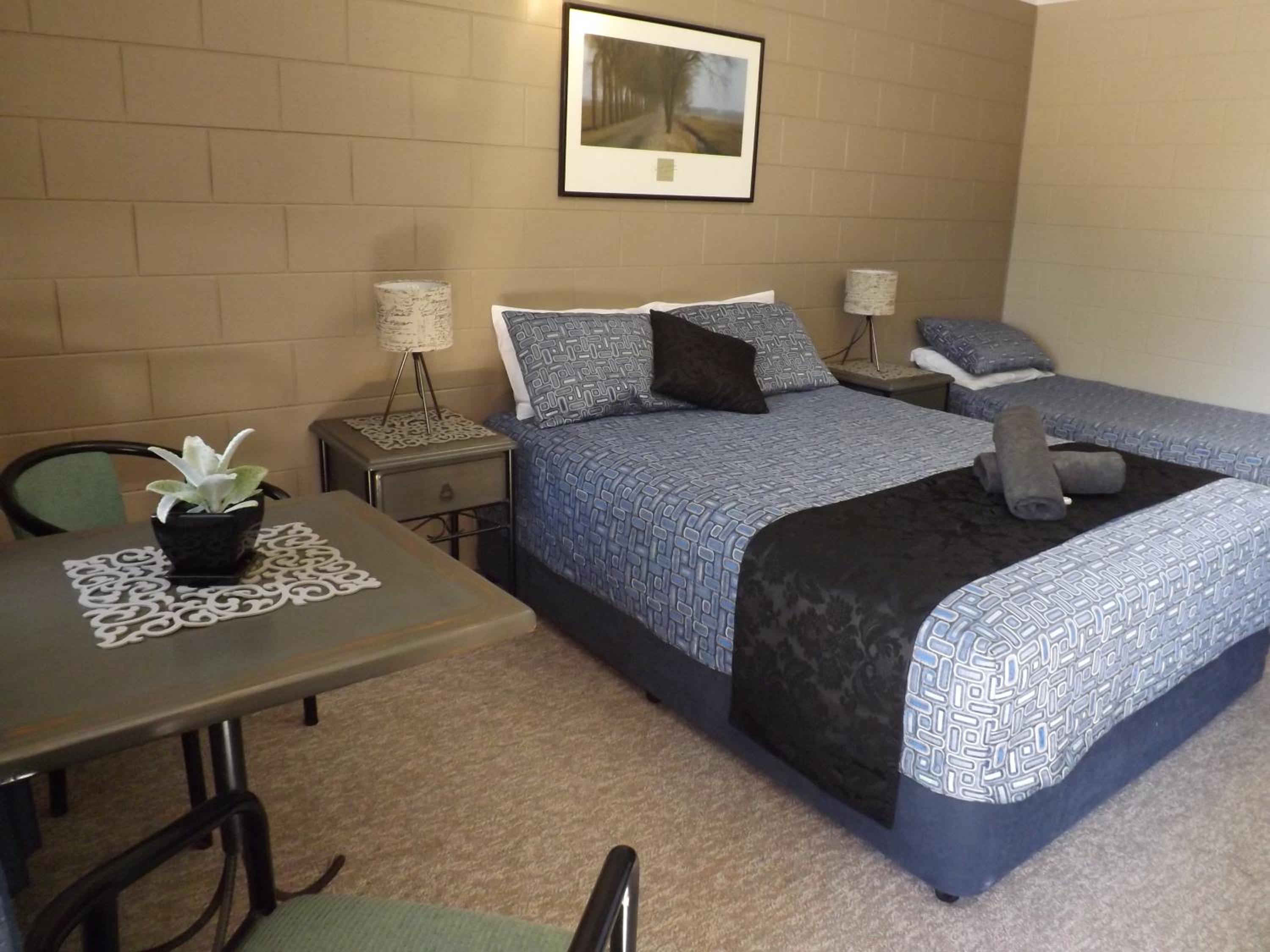 Standard Twin Room photo 2