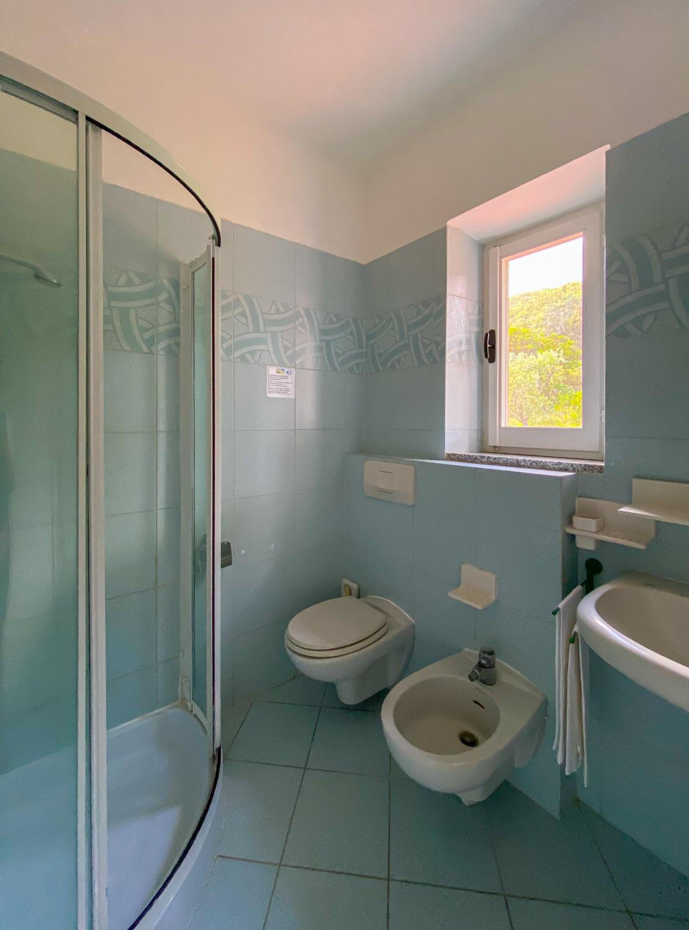  One-Bedroom Apartment with Terrace and Sea View photo 2