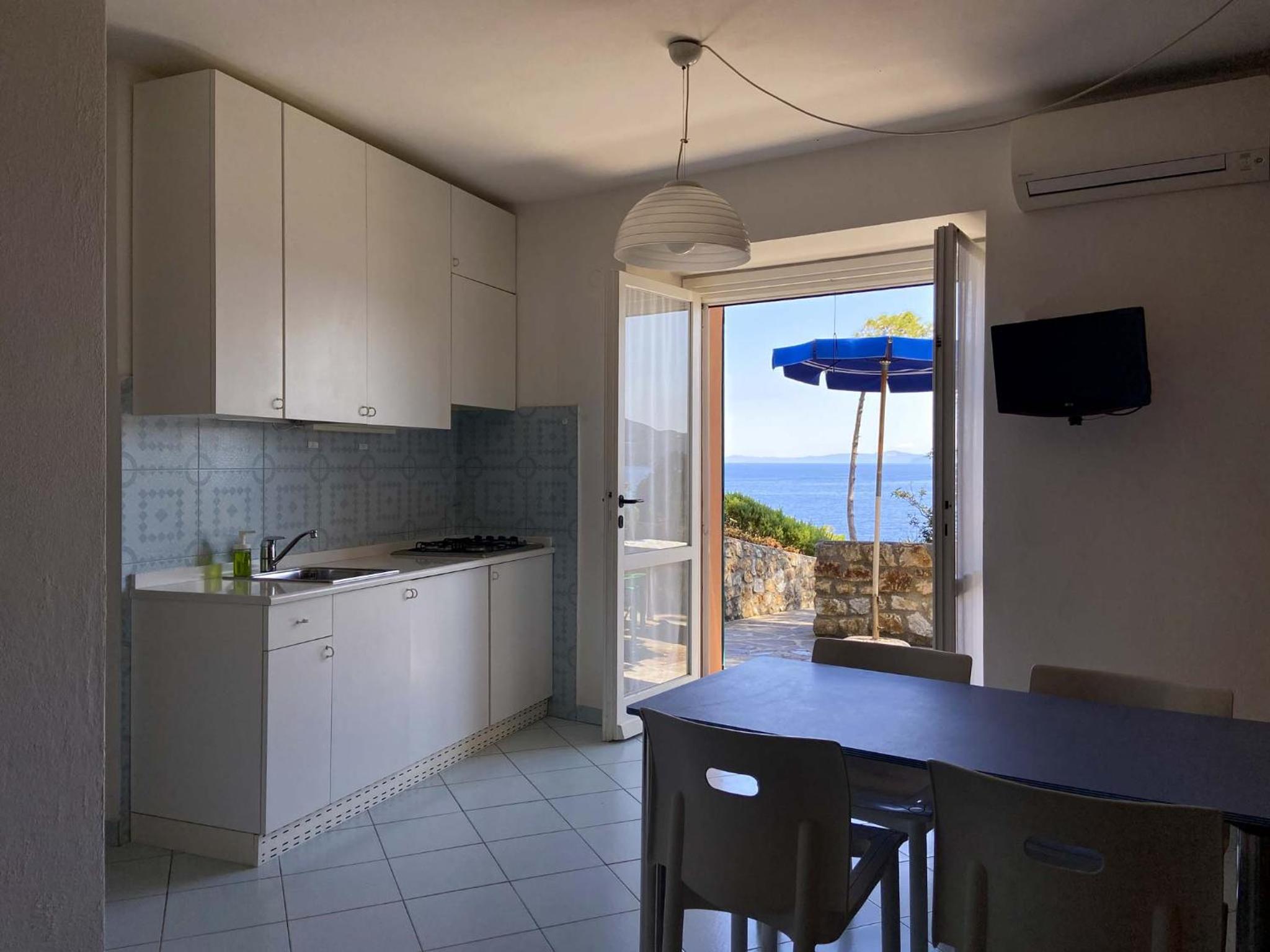 Studio Apartment with Sea View photo 3