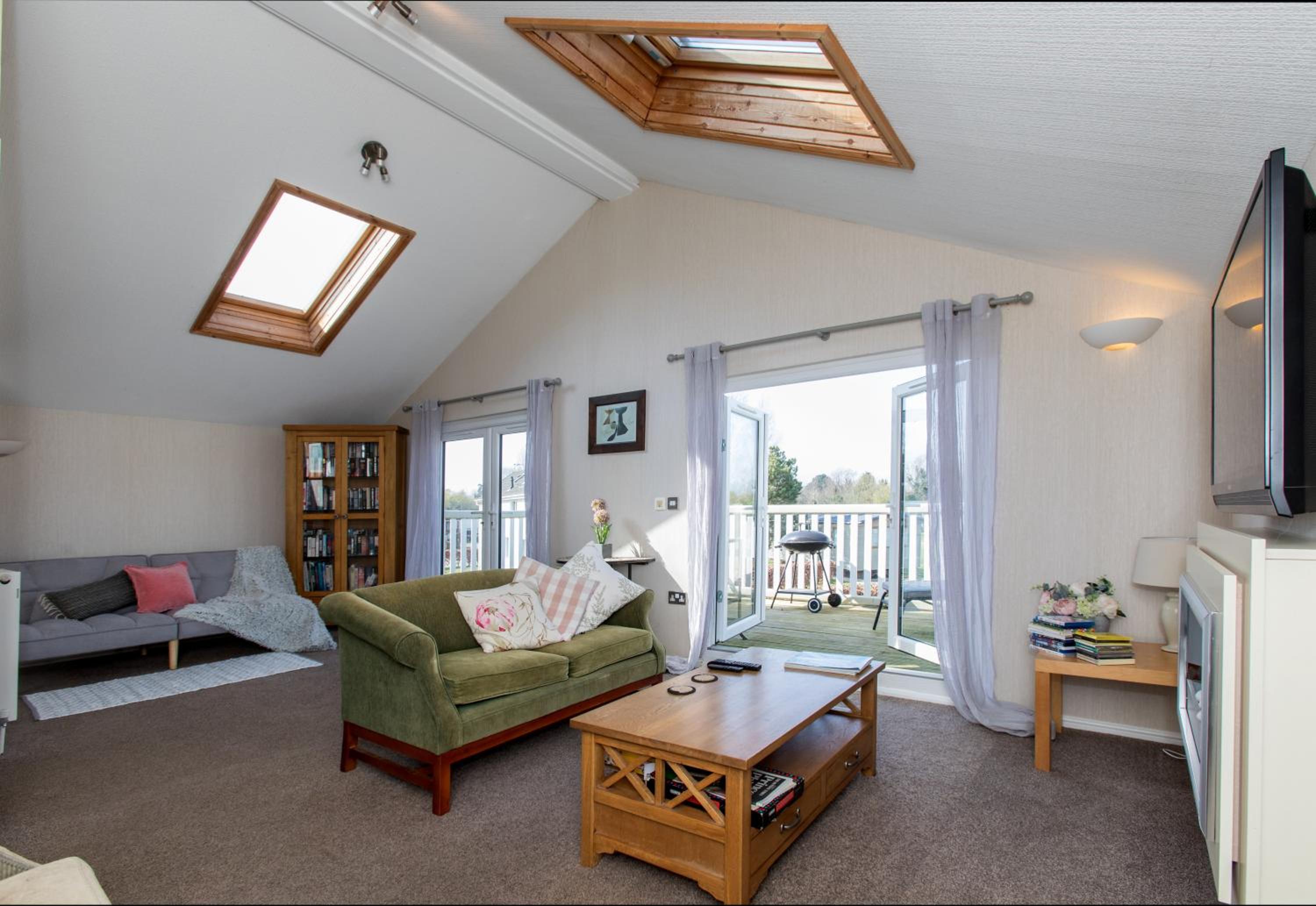 Three-Bedroom Villa photo 1