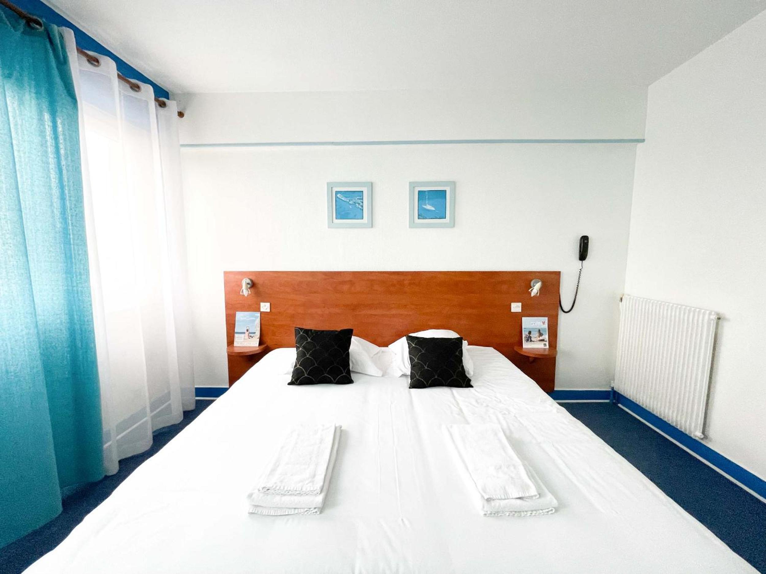 Standard Double Room - Photo 1