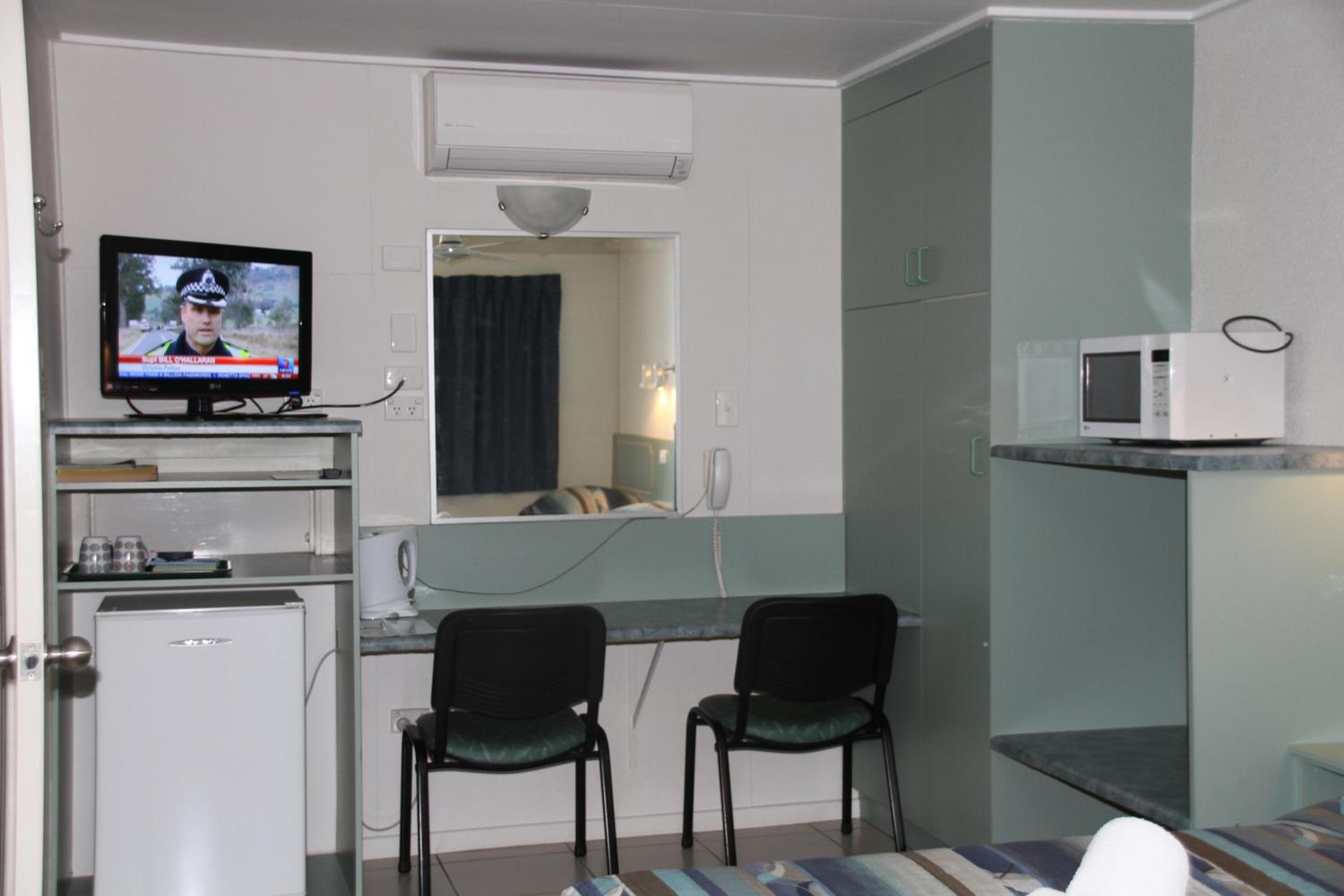 Family Room photo 1