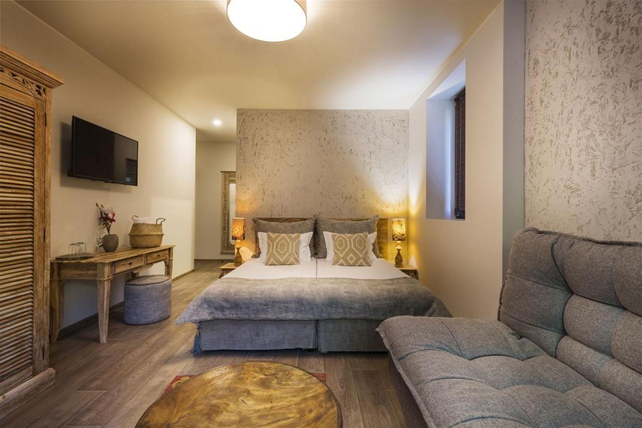 Deluxe Triple Room photo 3