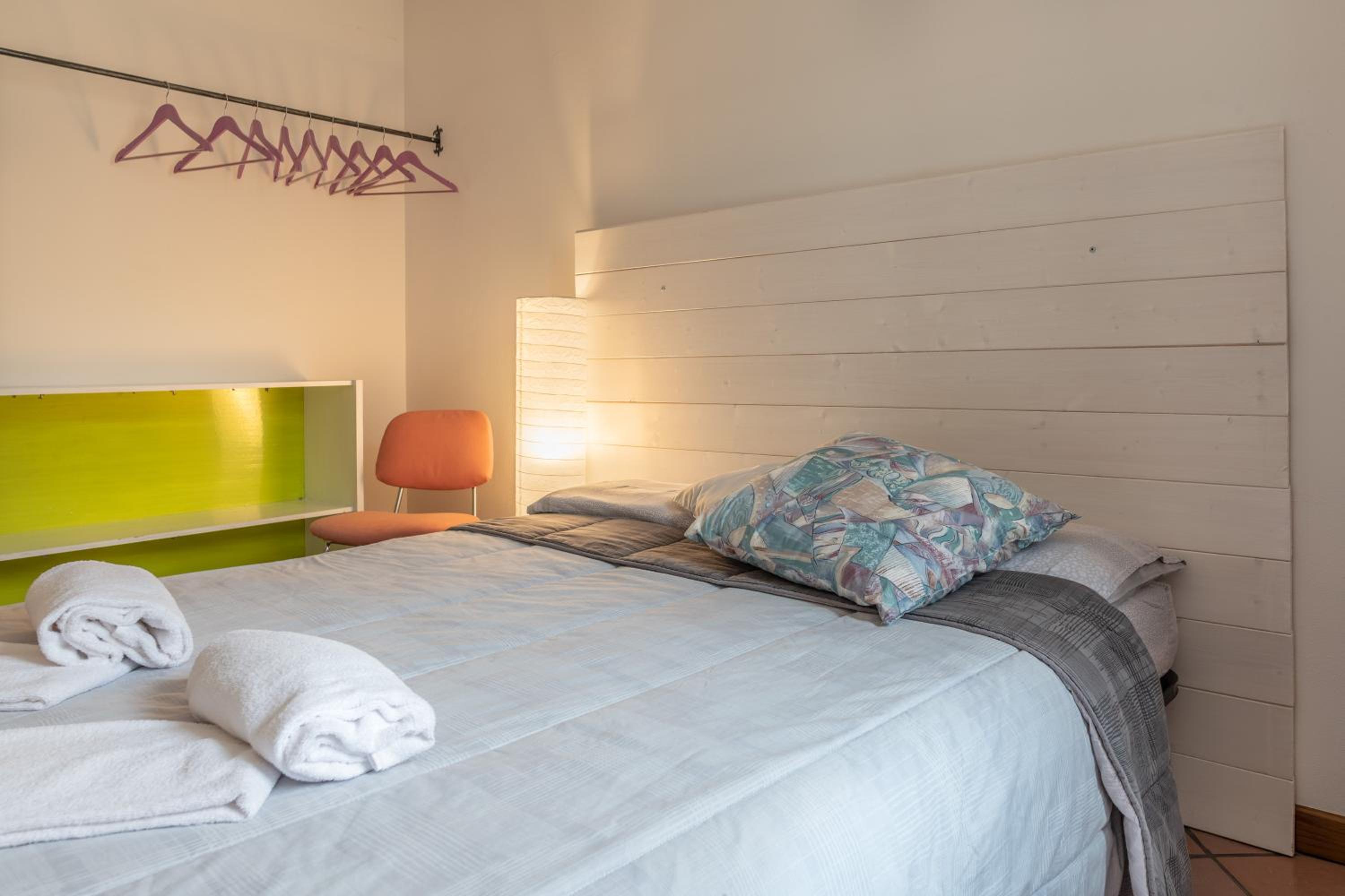 Two-Bedroom Apartment - Mountain View