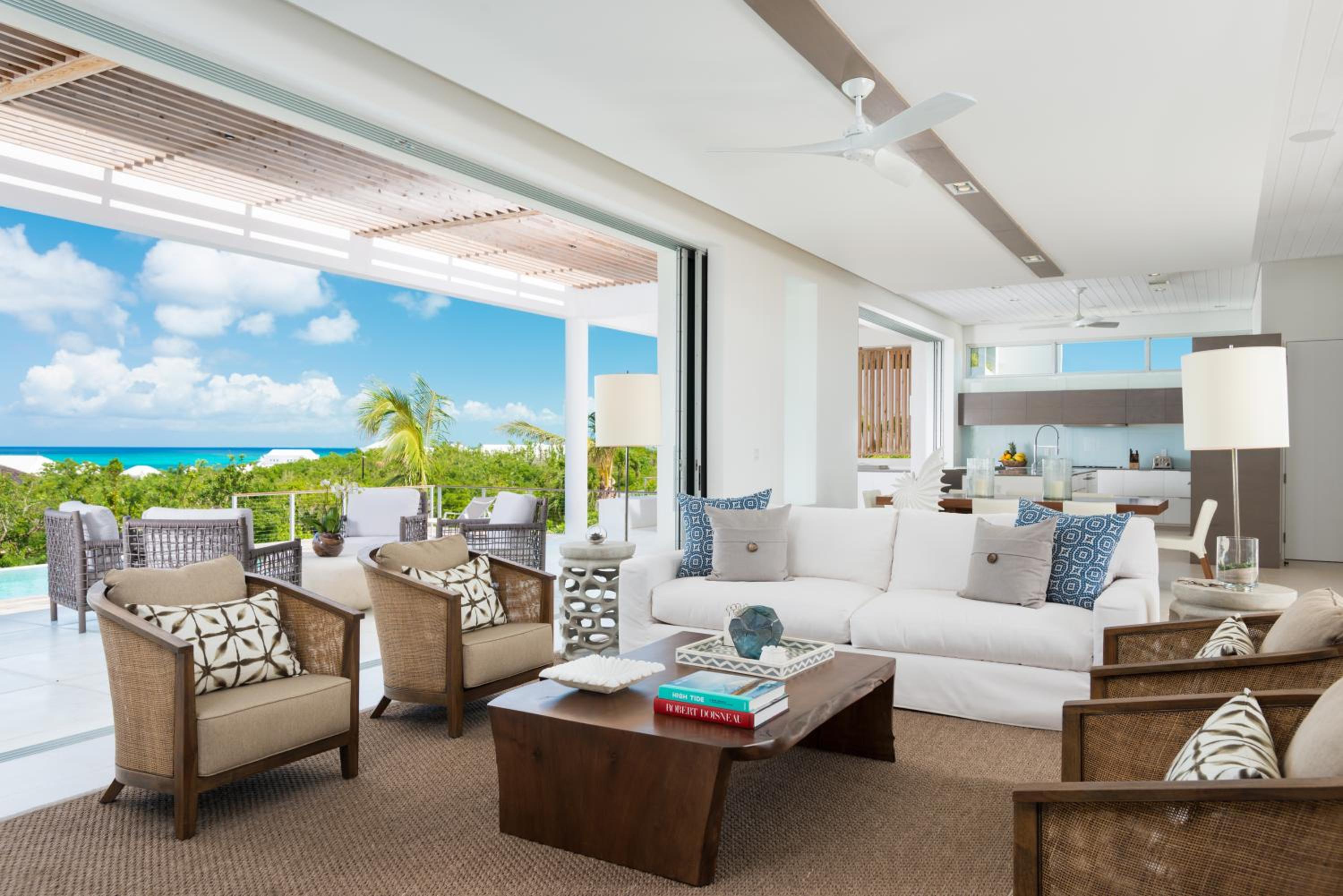 Superior Villa --> Superior Villa