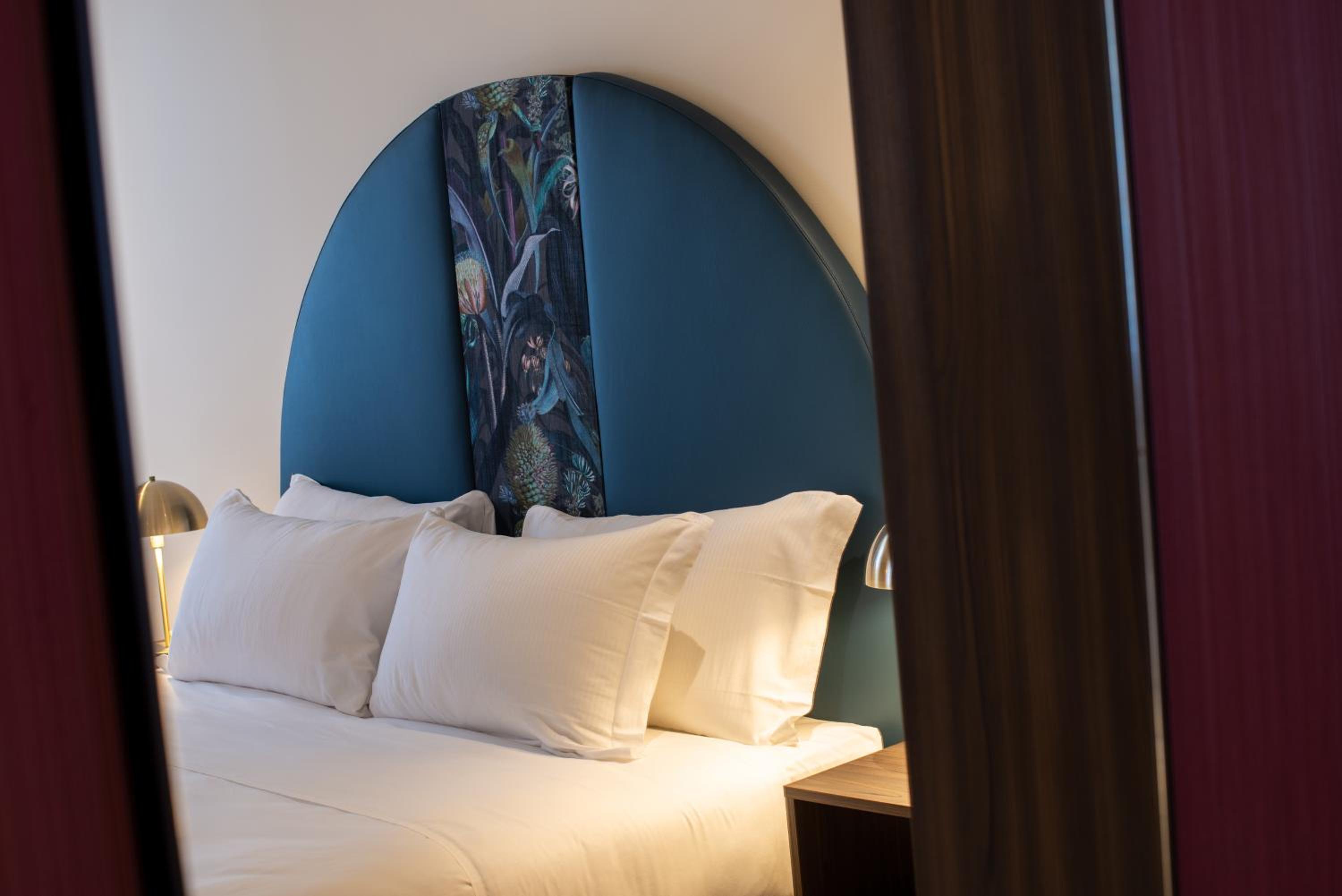 Deluxe Double Room photo 3