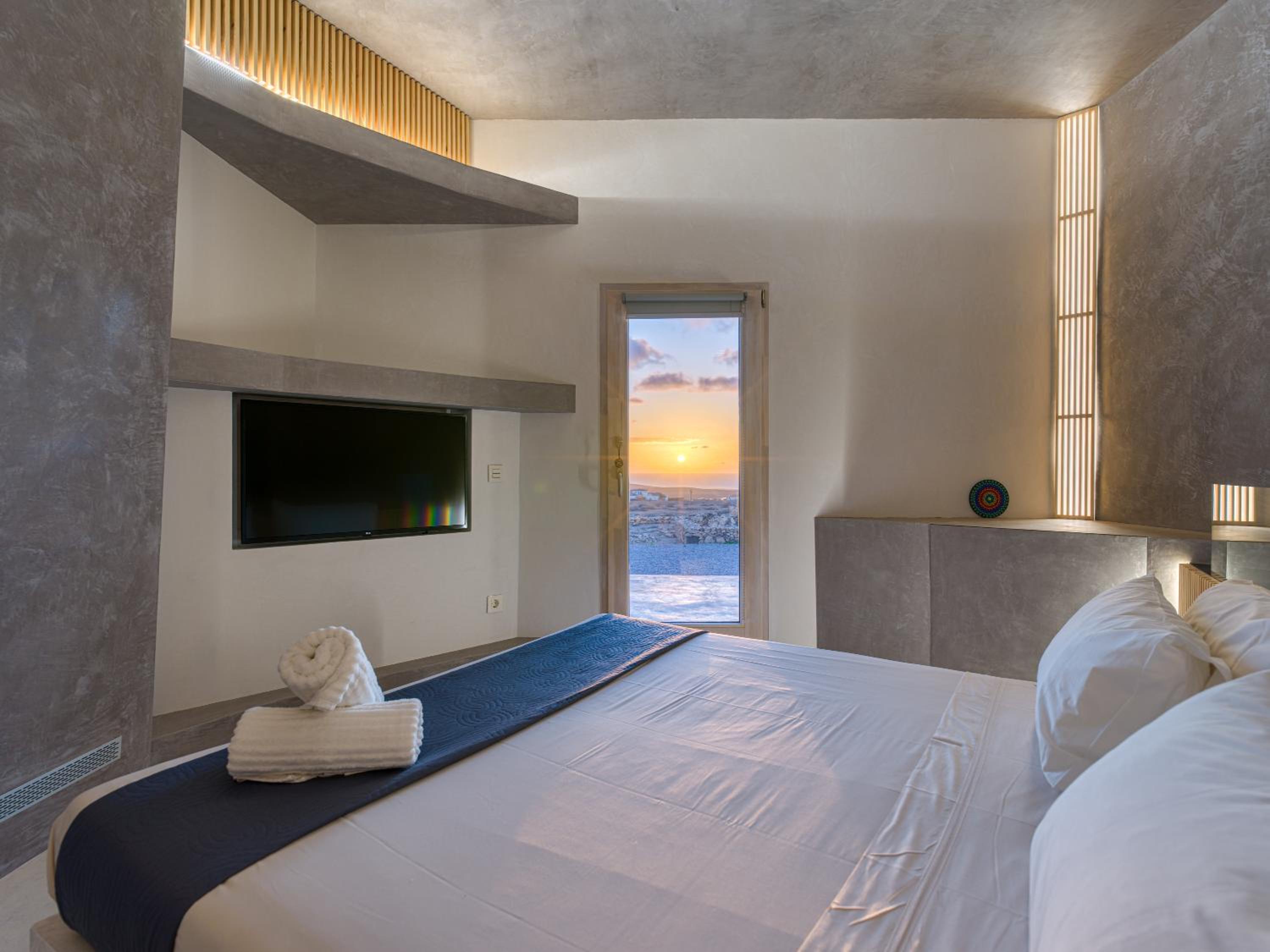 King Room with Spa Bath photo 2