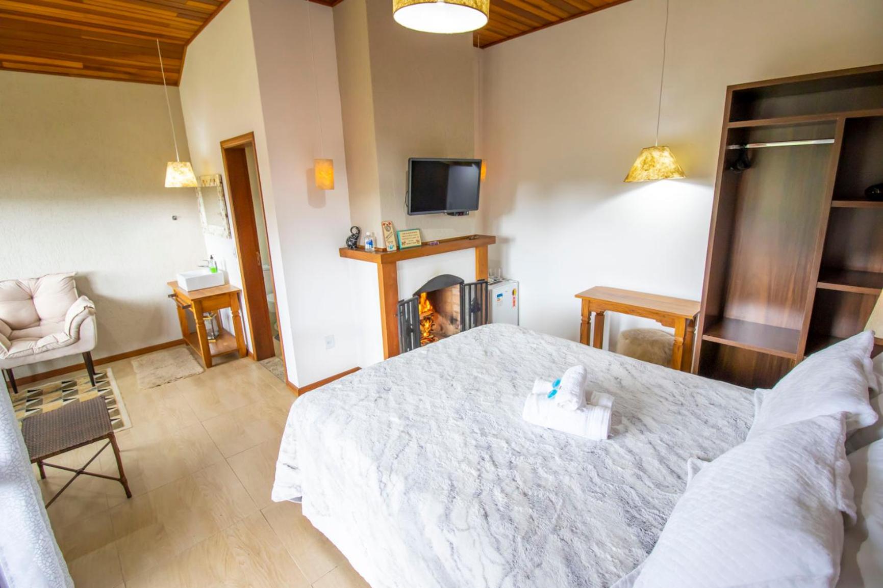 Superior Chalet - Photo 5