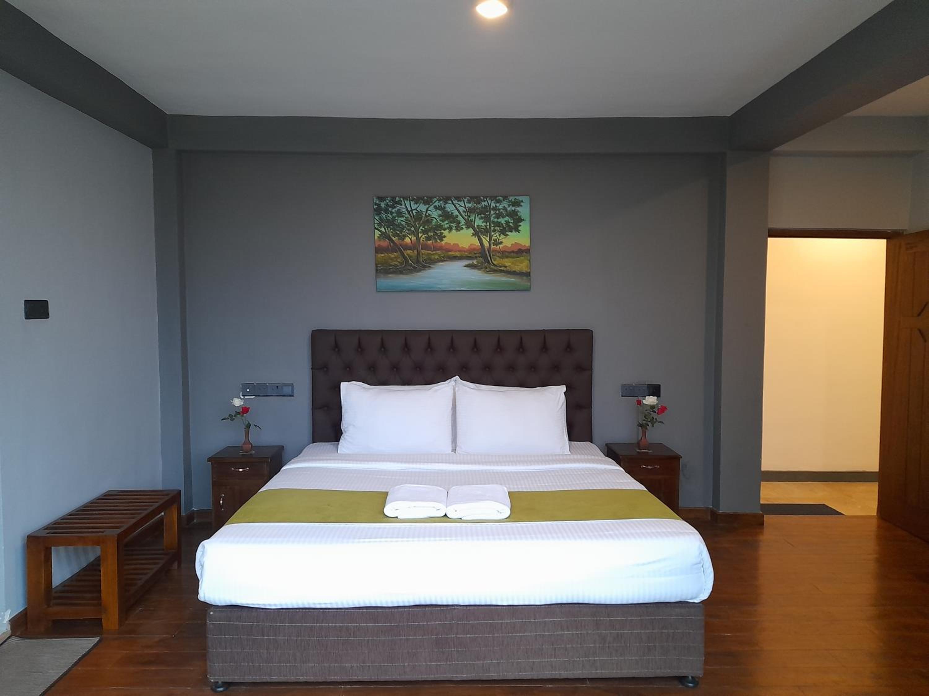 King Room with Balcony - Photo 1