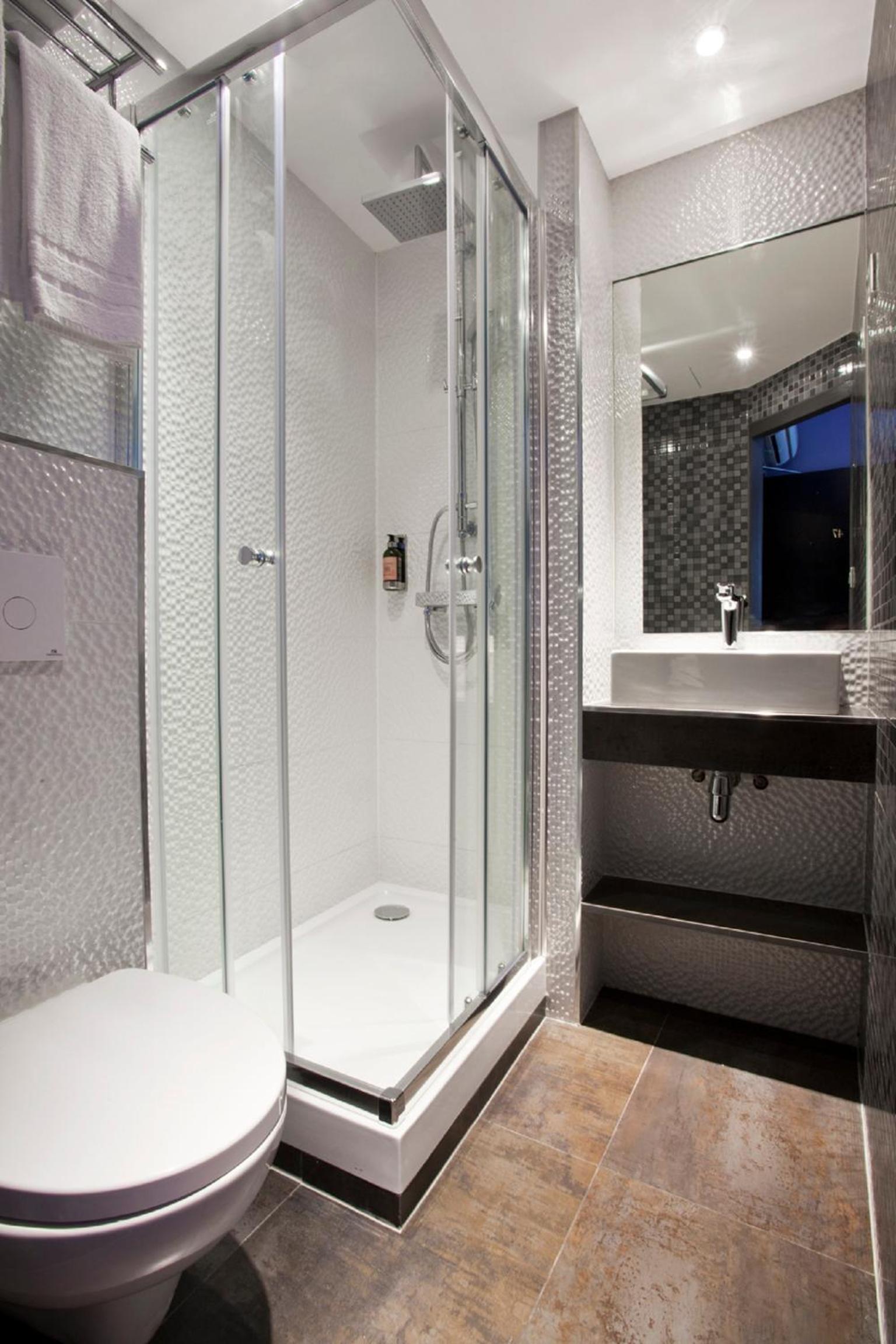 Classic Double or Twin Room - Photo 4