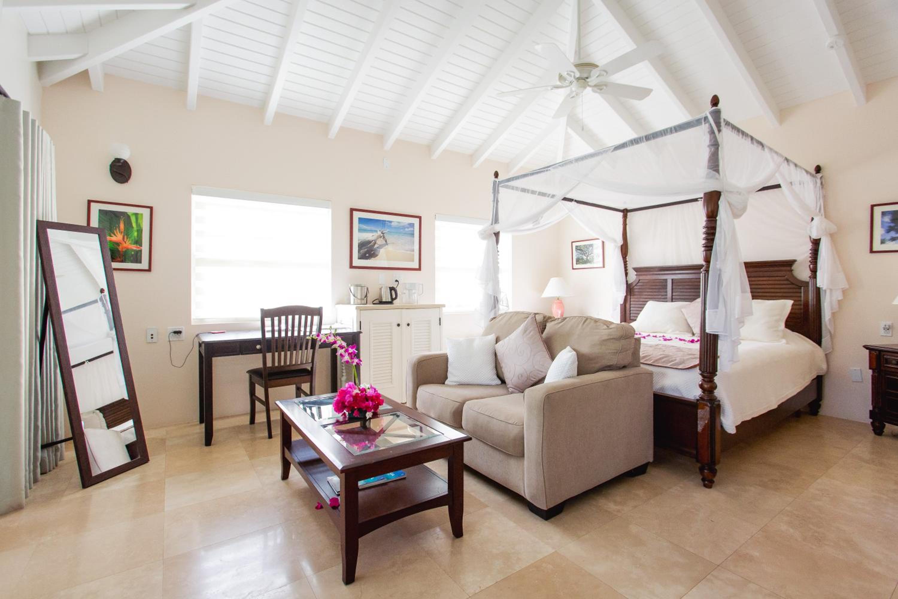 Deluxe Junior Suite photo 1