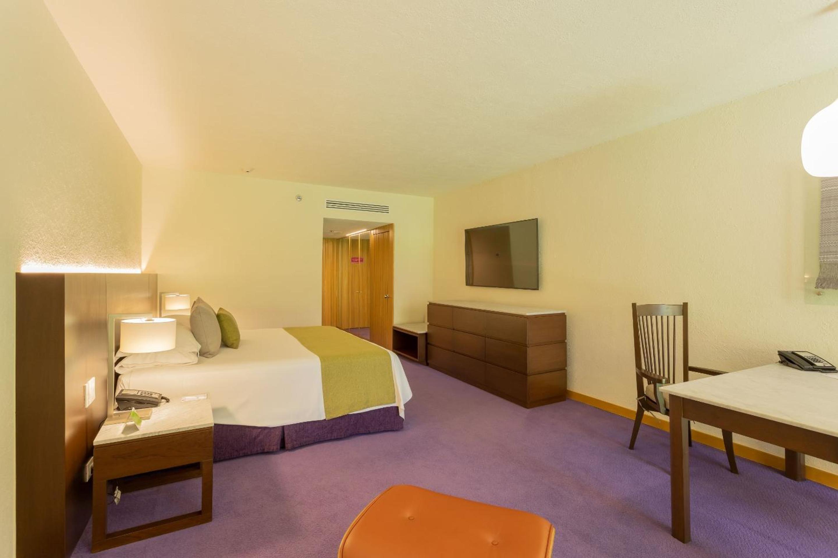 Camino Real Club Two Beds