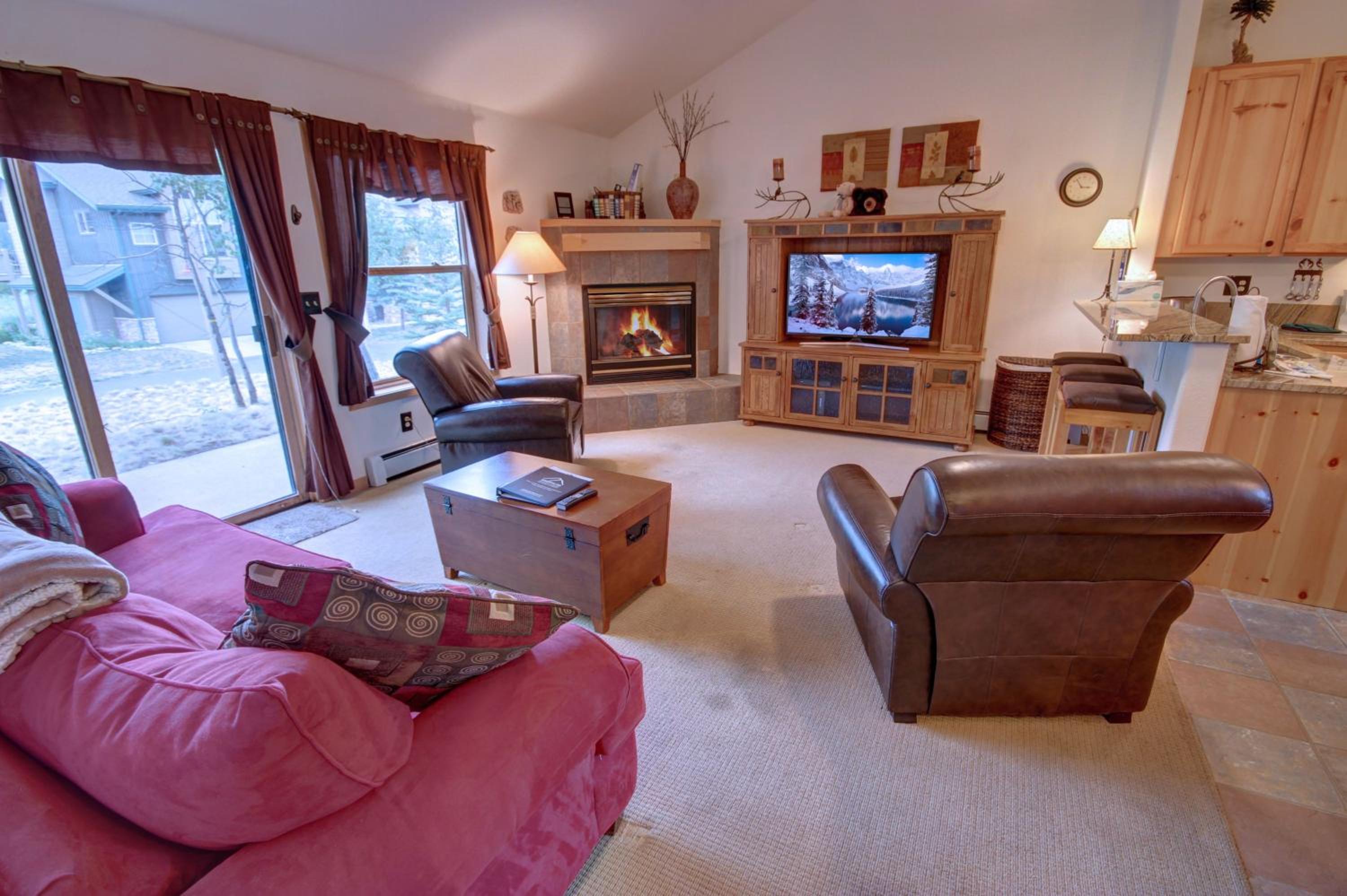 Two-Bedroom Townhouse photo 2