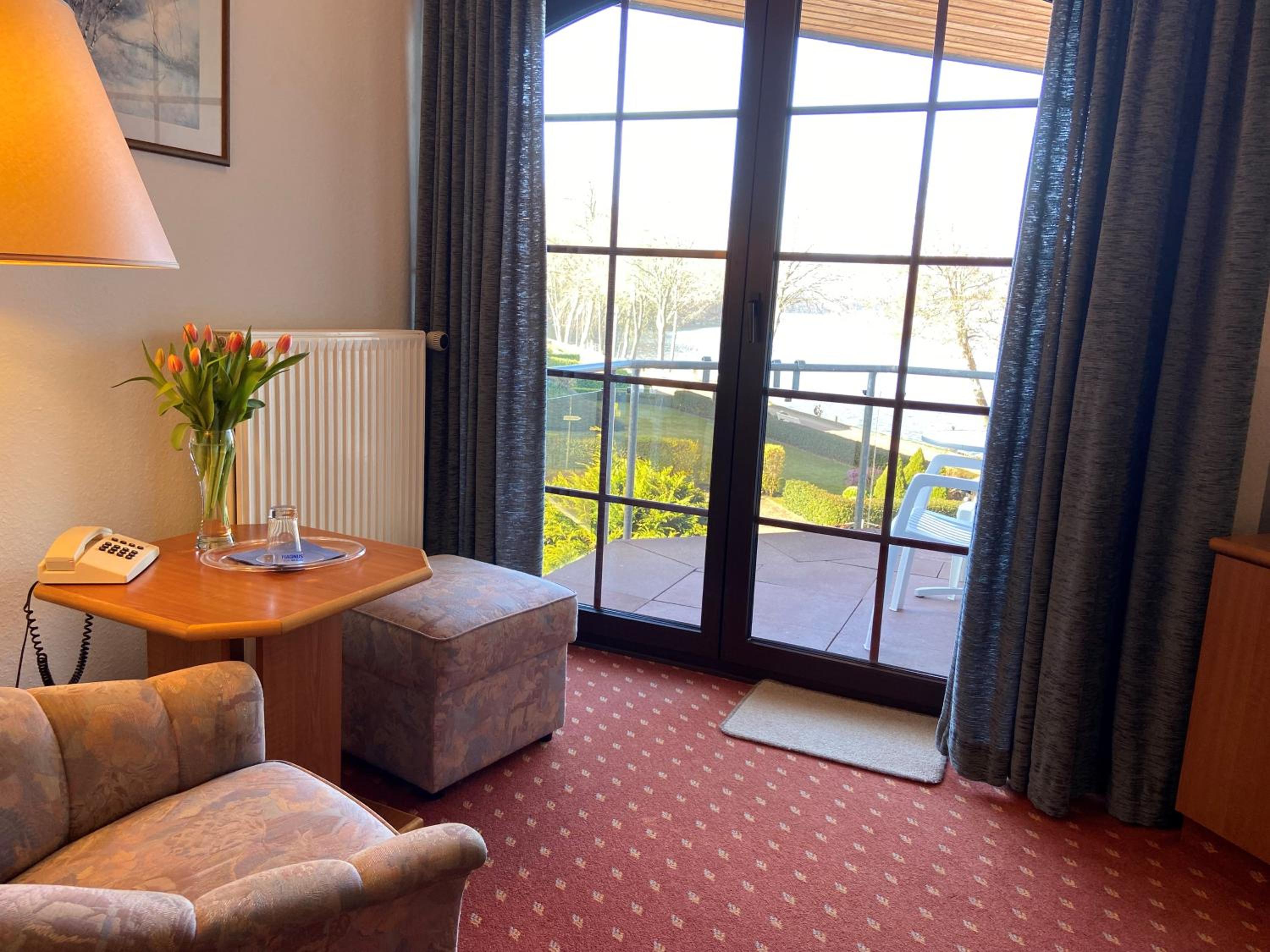 Single Room with Balcony photo 3