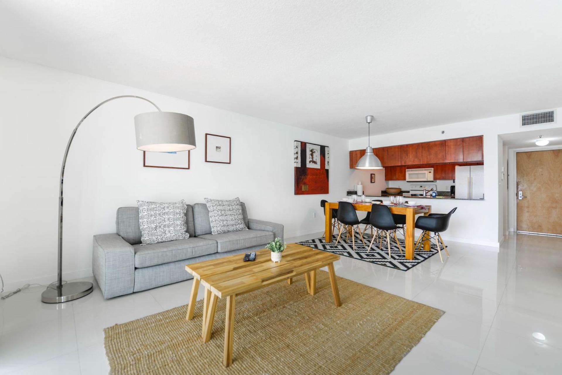 Apartment With Balcony photo 1