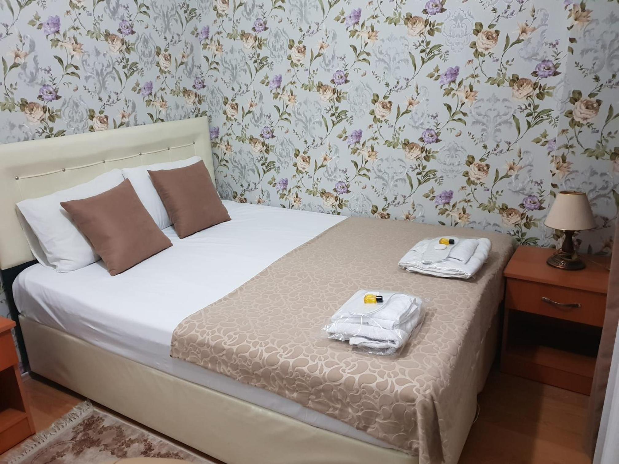 Standard Double Room photo 3