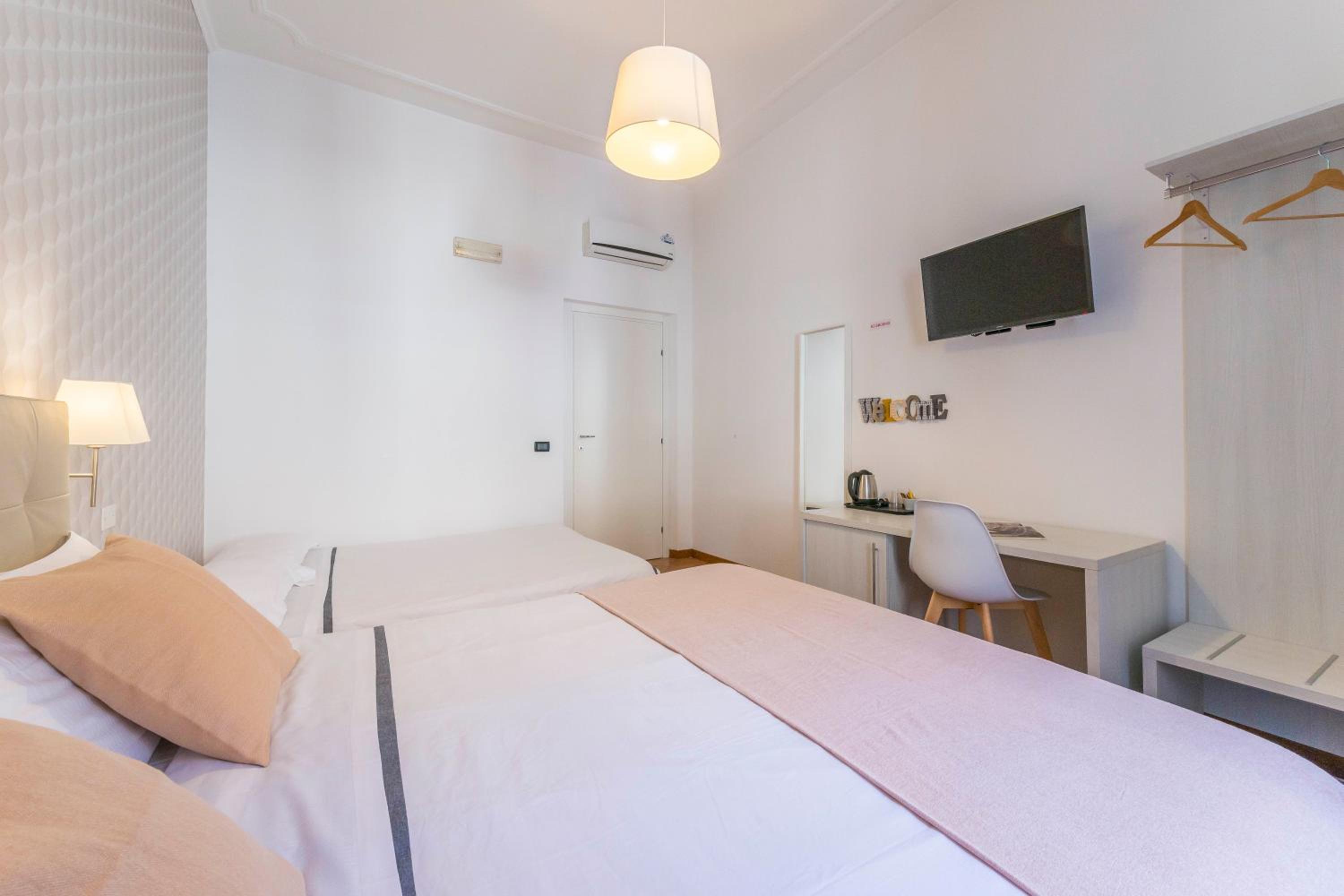 Quadruple Room photo 3