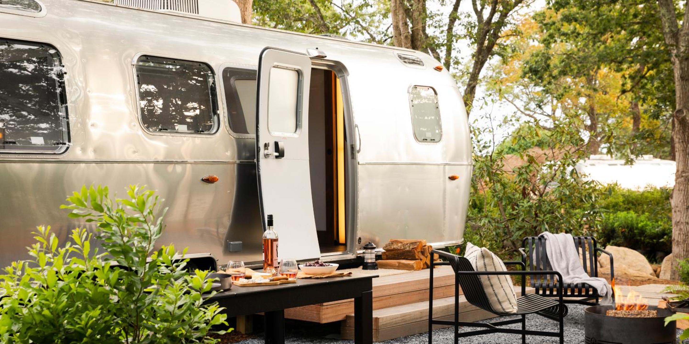 Premium Airstream Suite - Photo 2