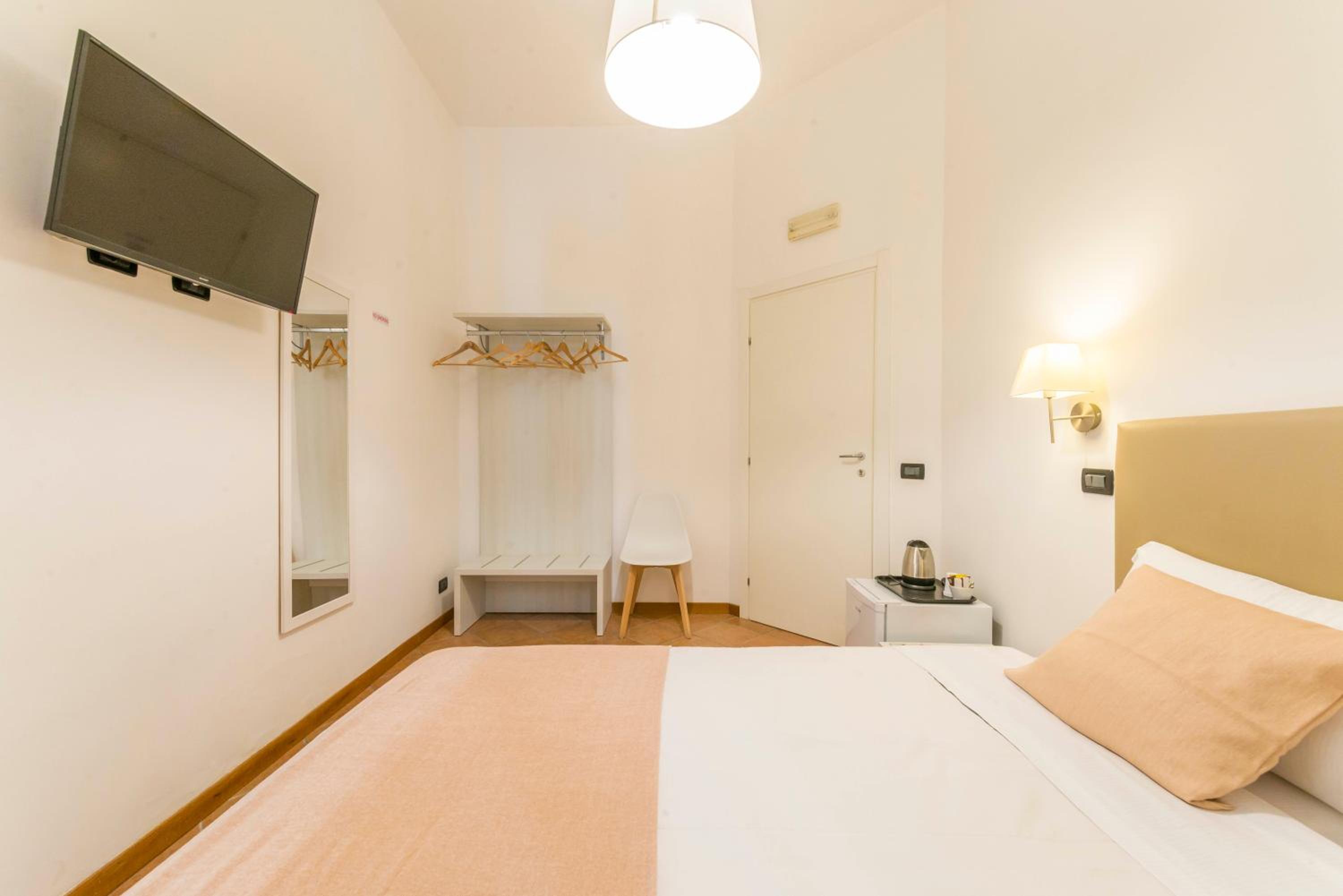 Double Room photo 3