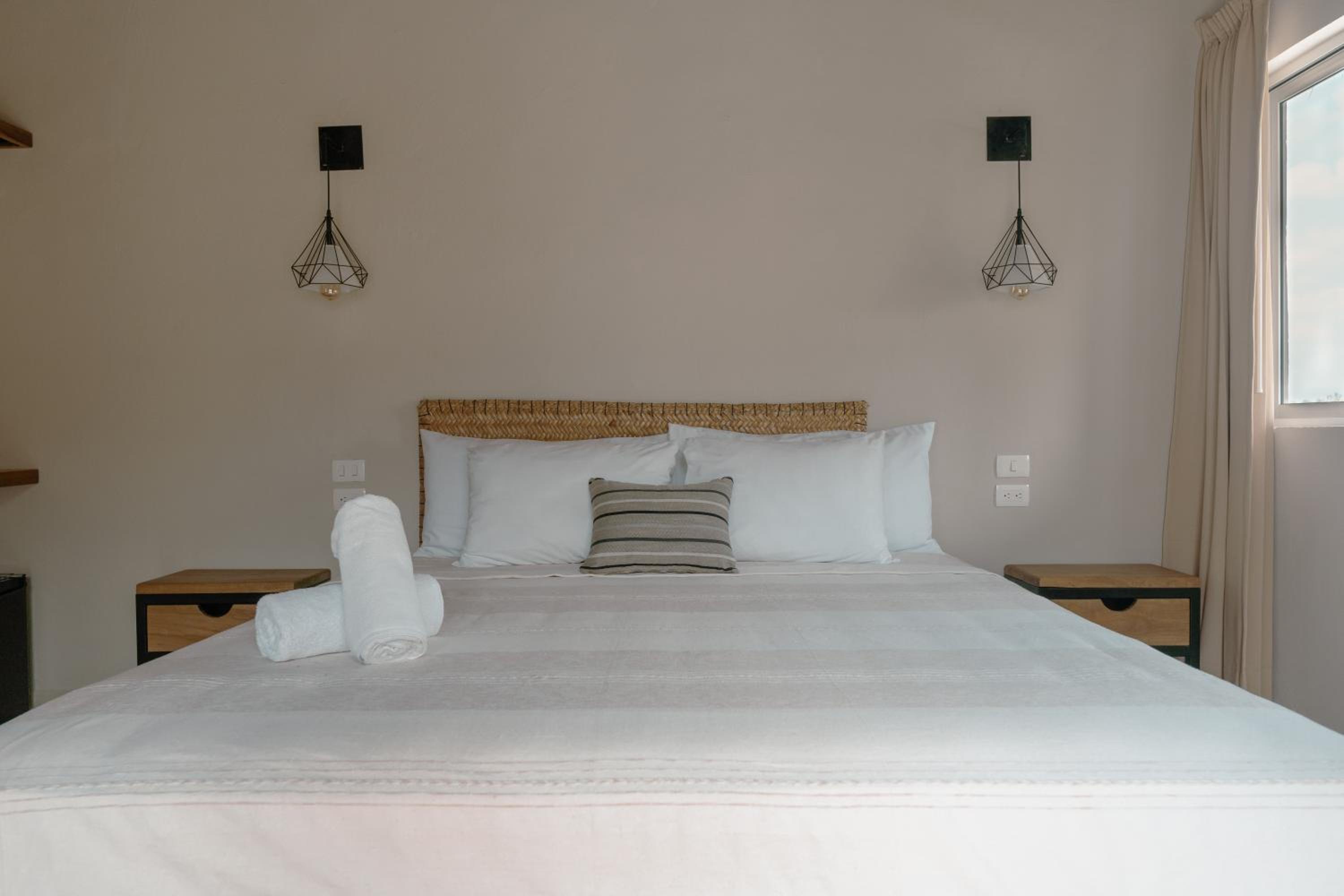 Deluxe Double Room - Photo 1