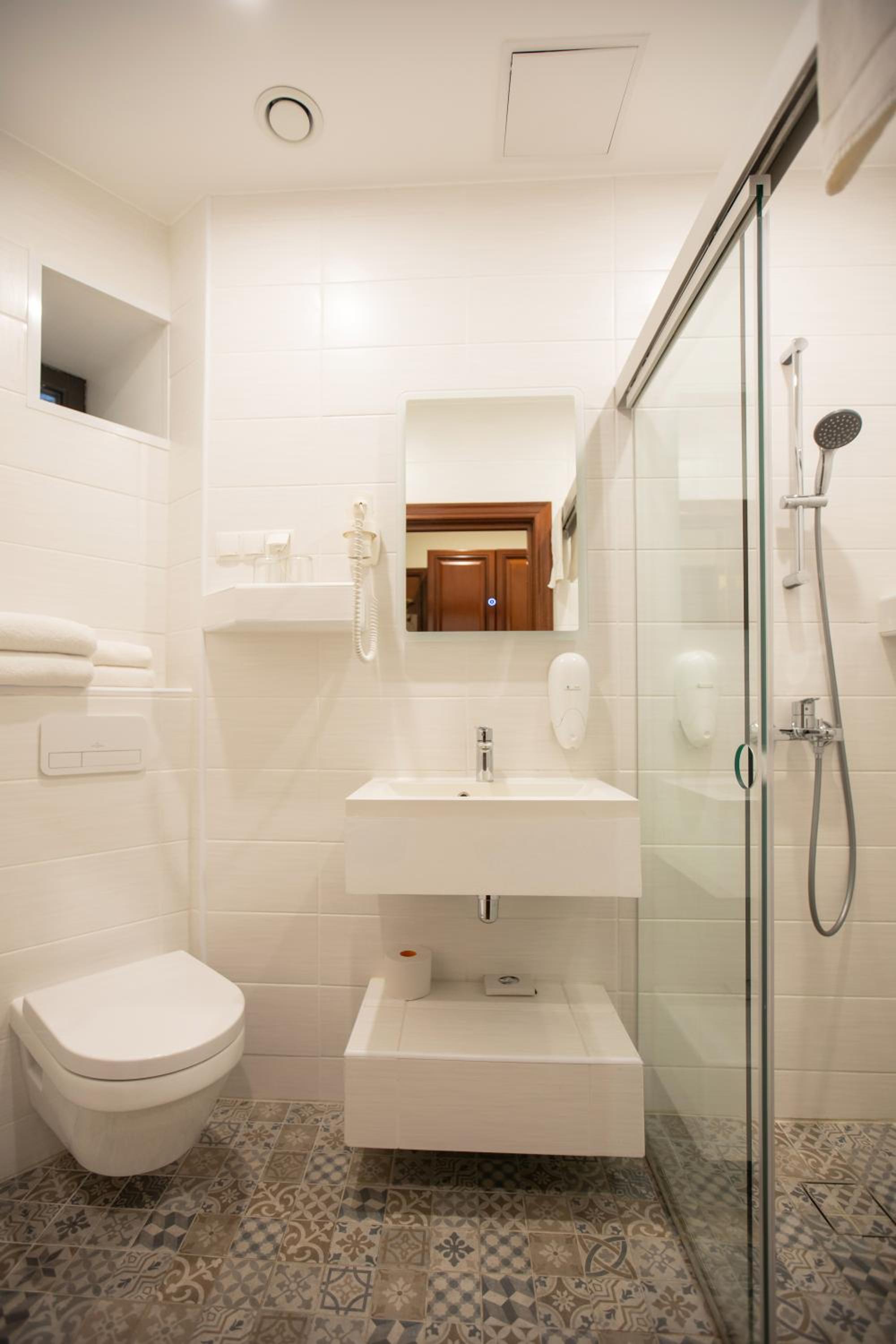 Superior Double Room - Photo 3