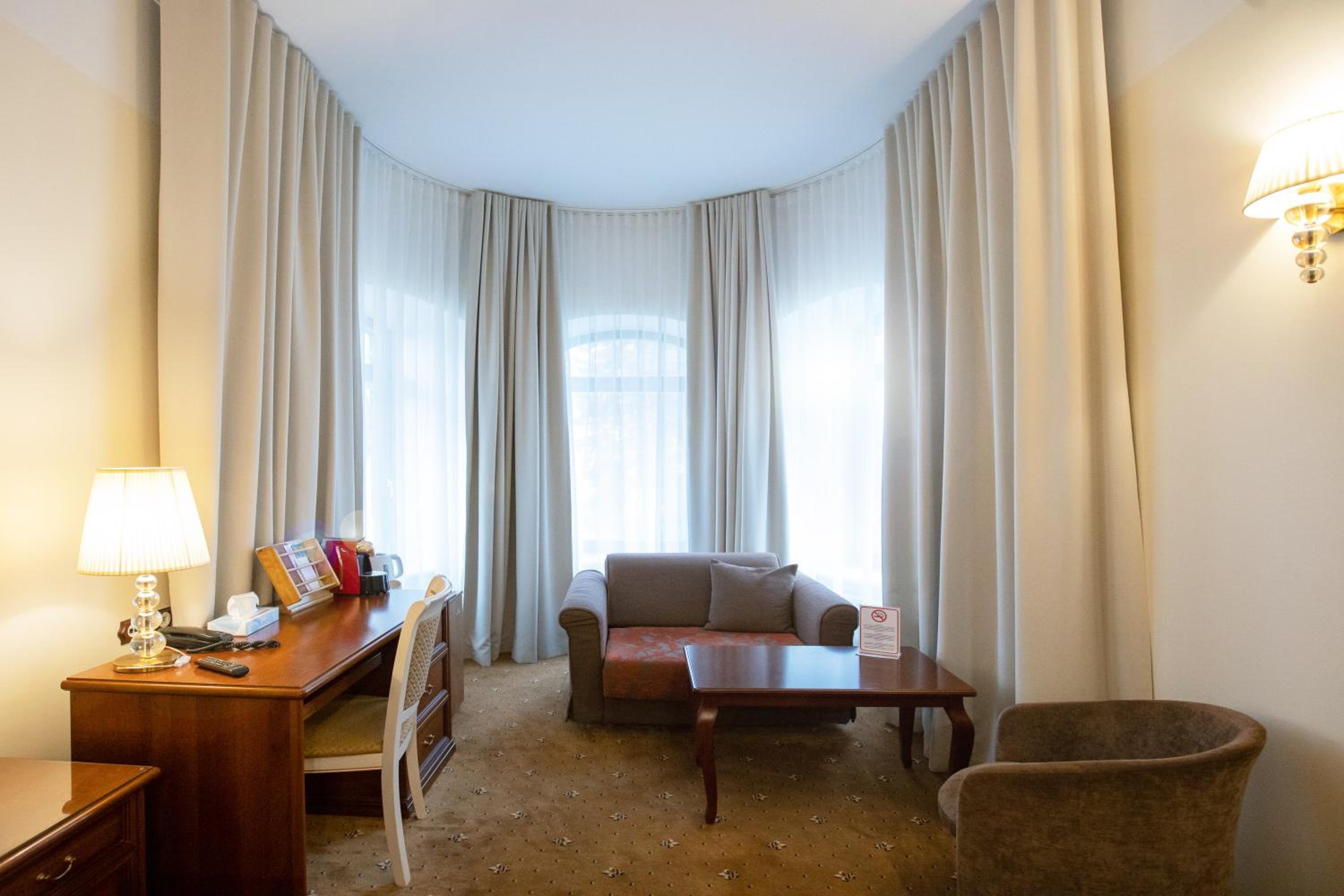 Superior Double Room - Photo 8