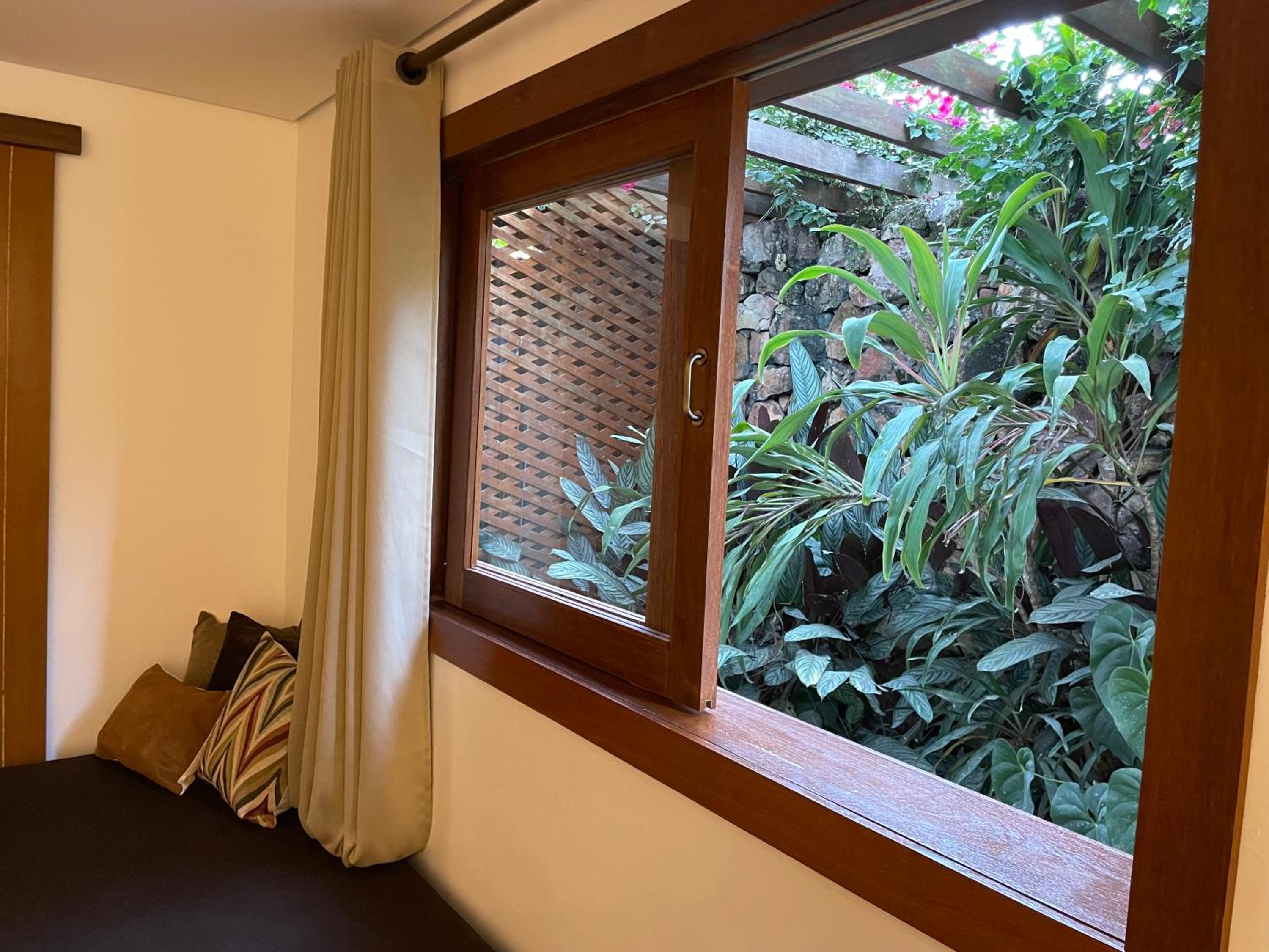 Standard Suite - Photo 5