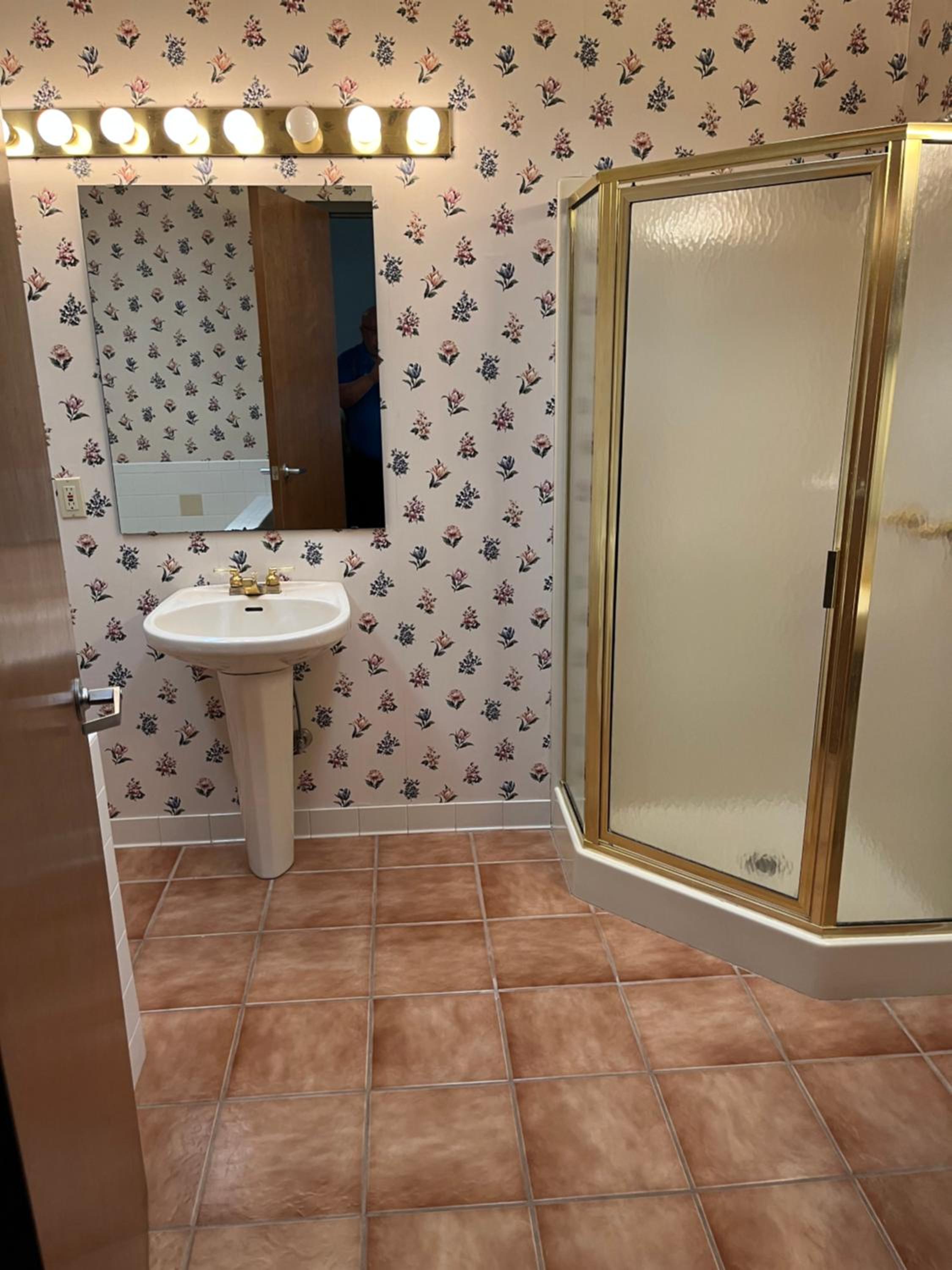 1 King Bed, Studio Suite, South Tower, Non-Smoking - Photo 2