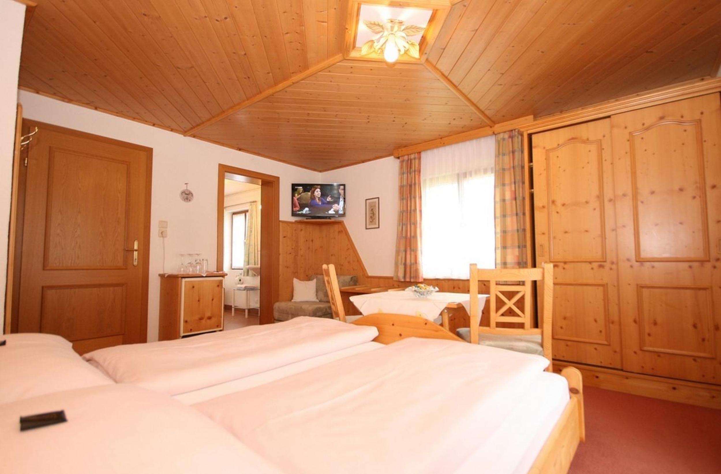 Triple Room with Balcony photo 1