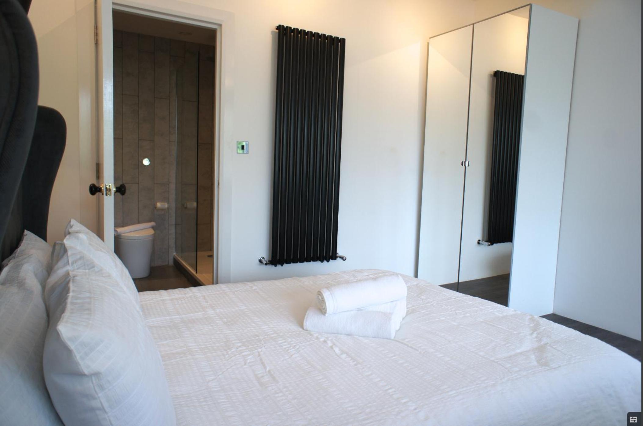 Studio Apartment photo 1
