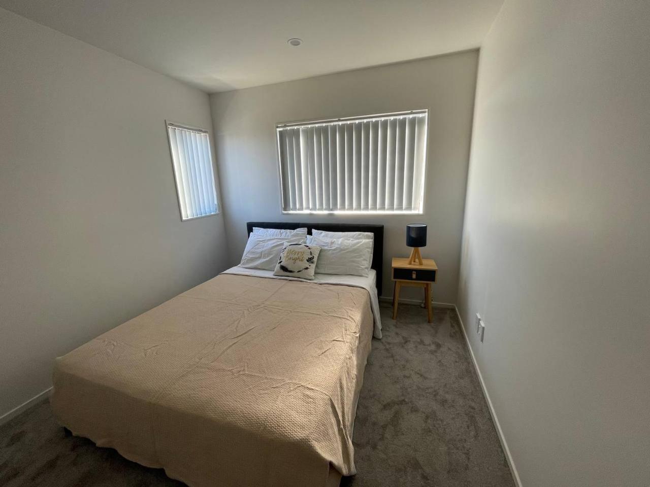Four-Bedroom House - Photo 22