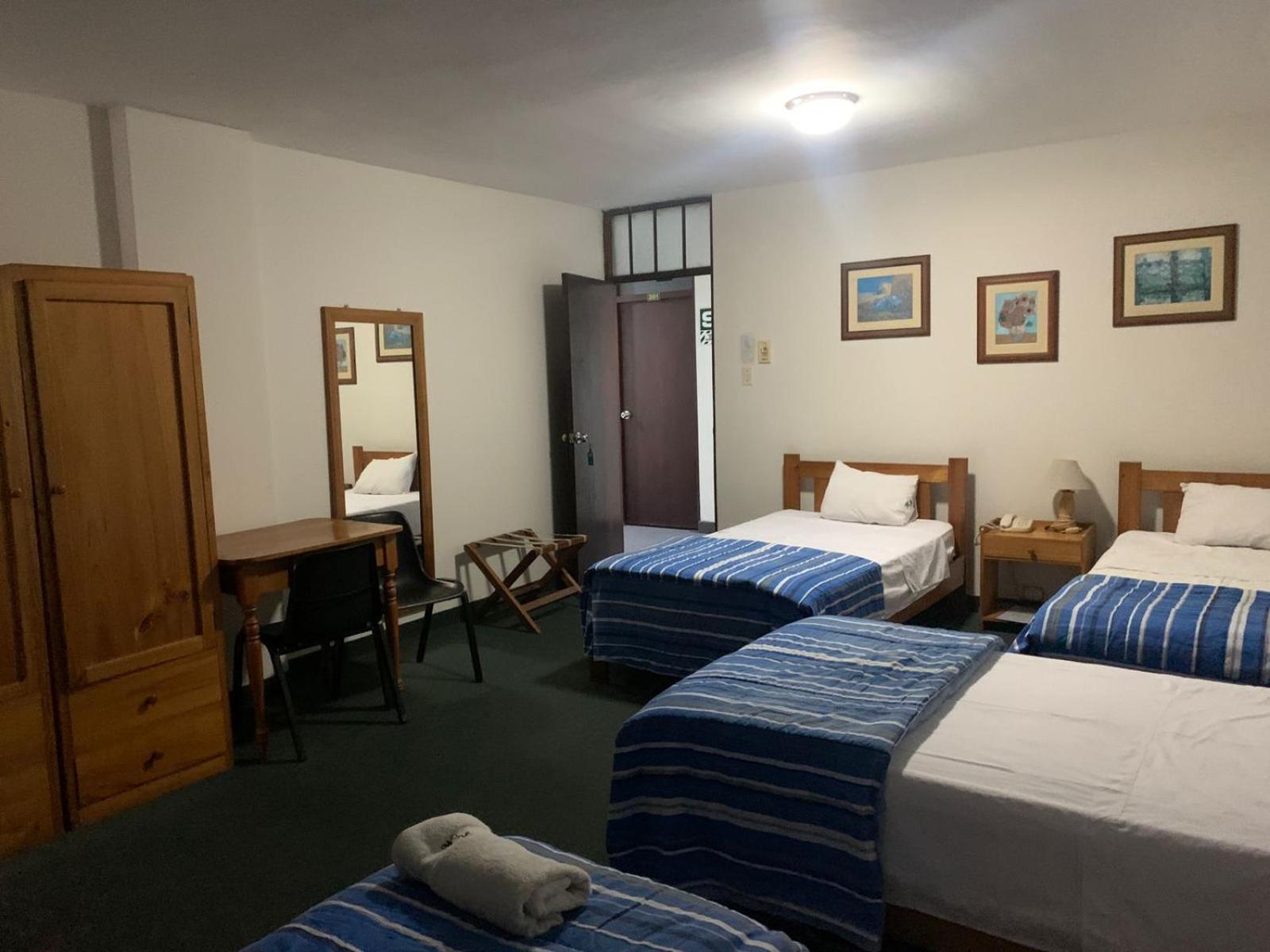 Standard Quadruple Room photo 2