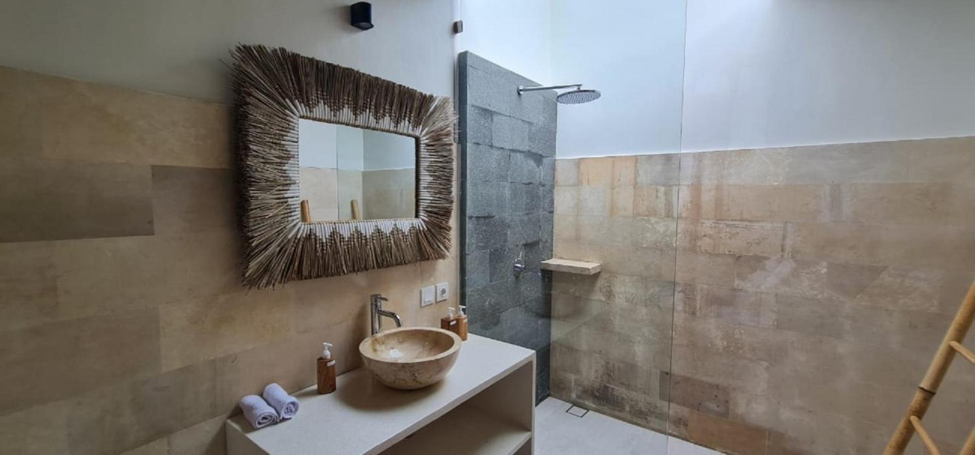 Two-Bedroom Villa - Photo 28