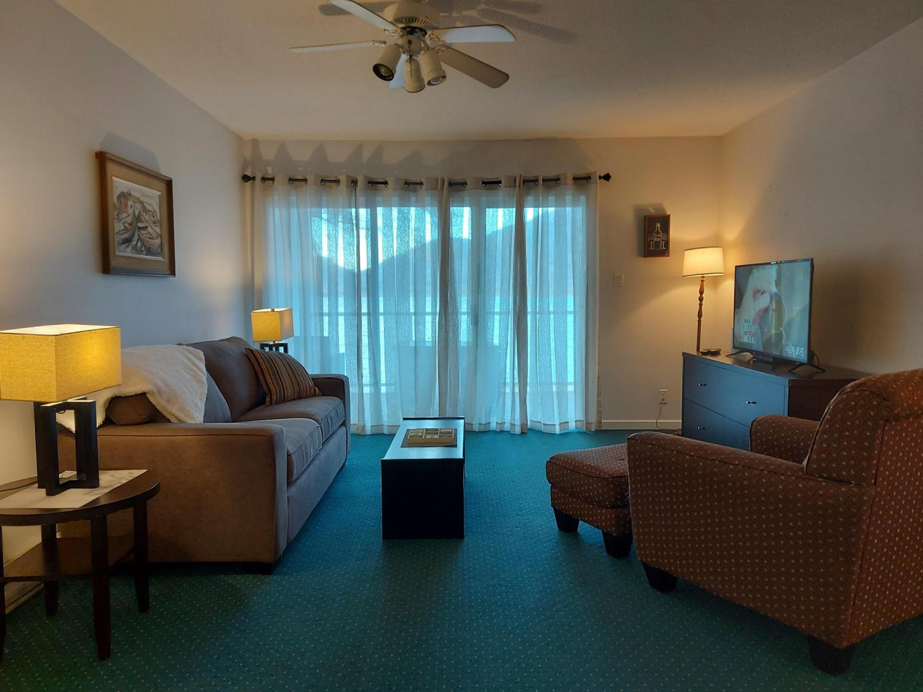 Two-Bedroom Apartment - Photo 10