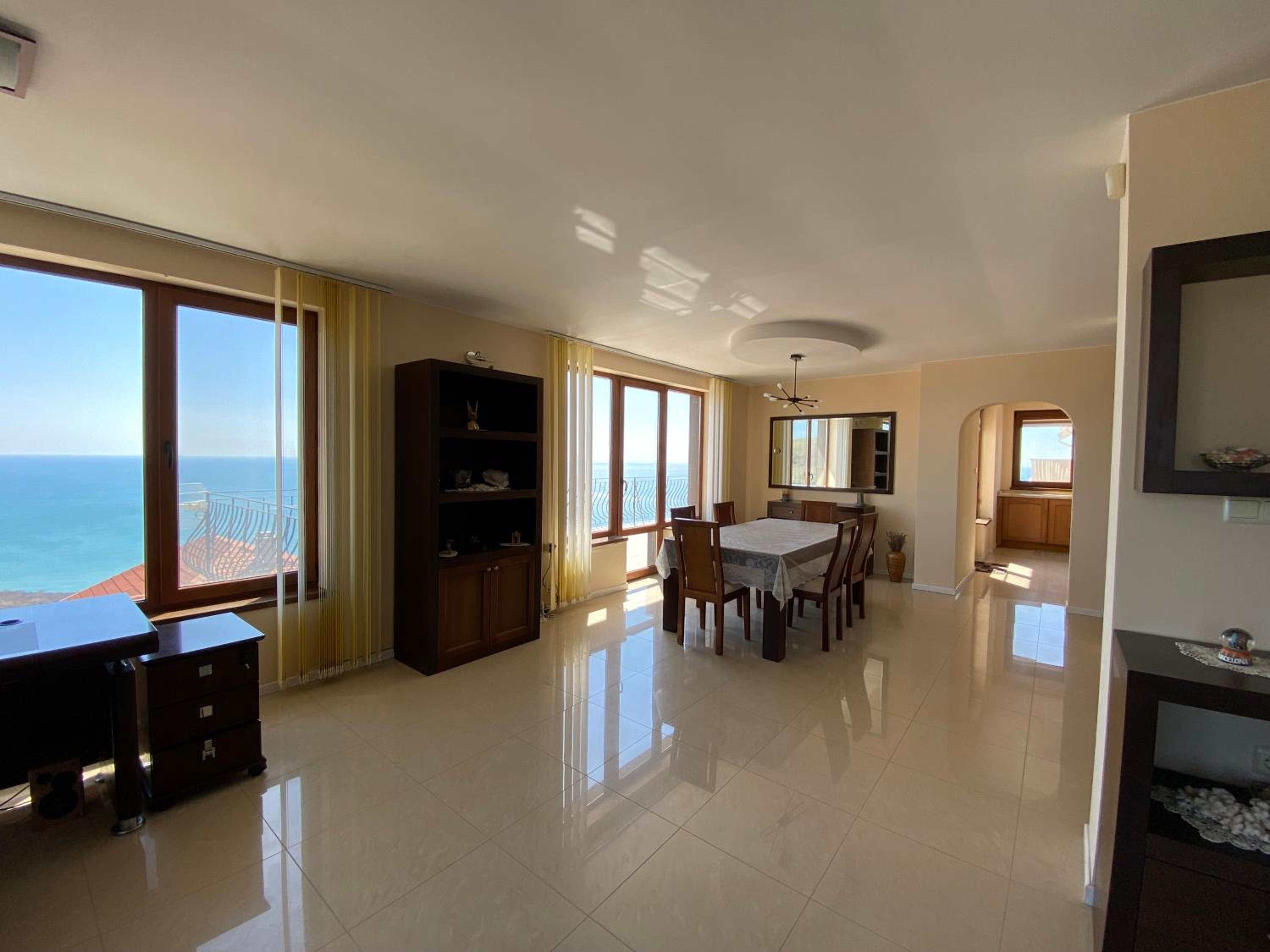 Villa With Sea View photo 2
