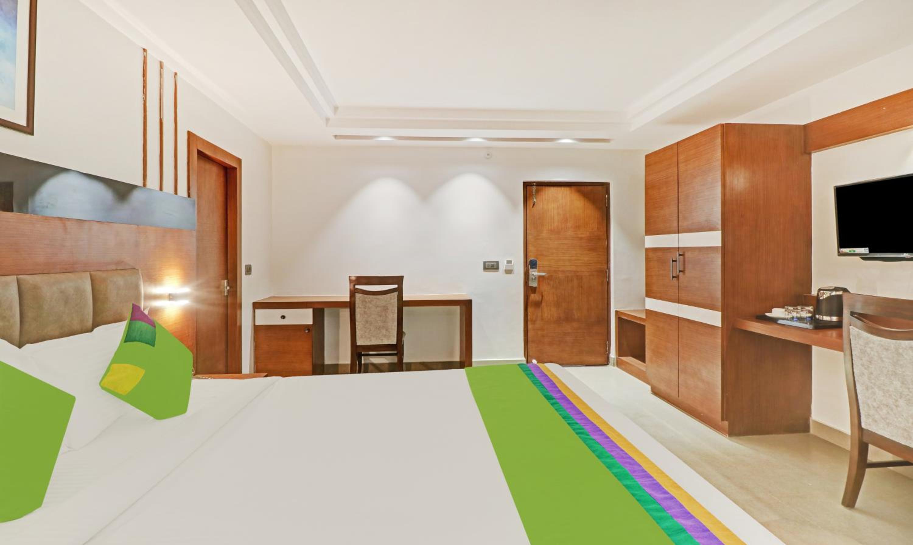 Deluxe Family Room - Photo 5