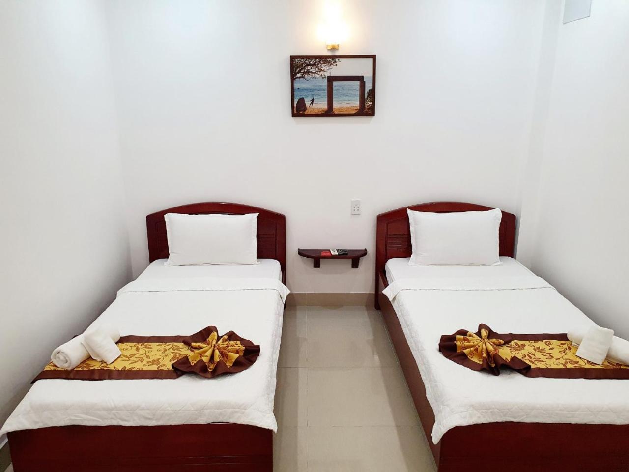 Economy Twin Room