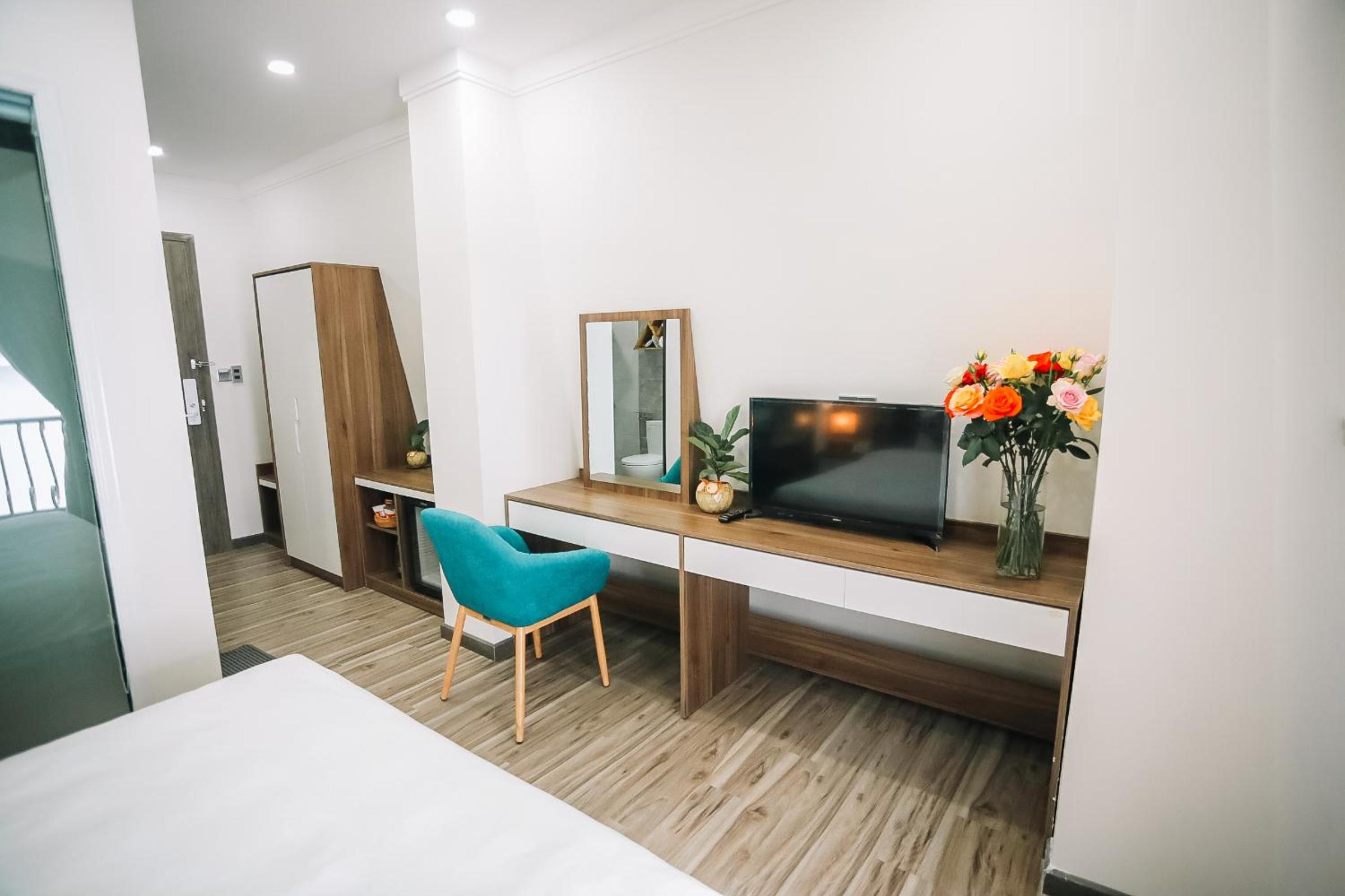 Double Room - Photo 11