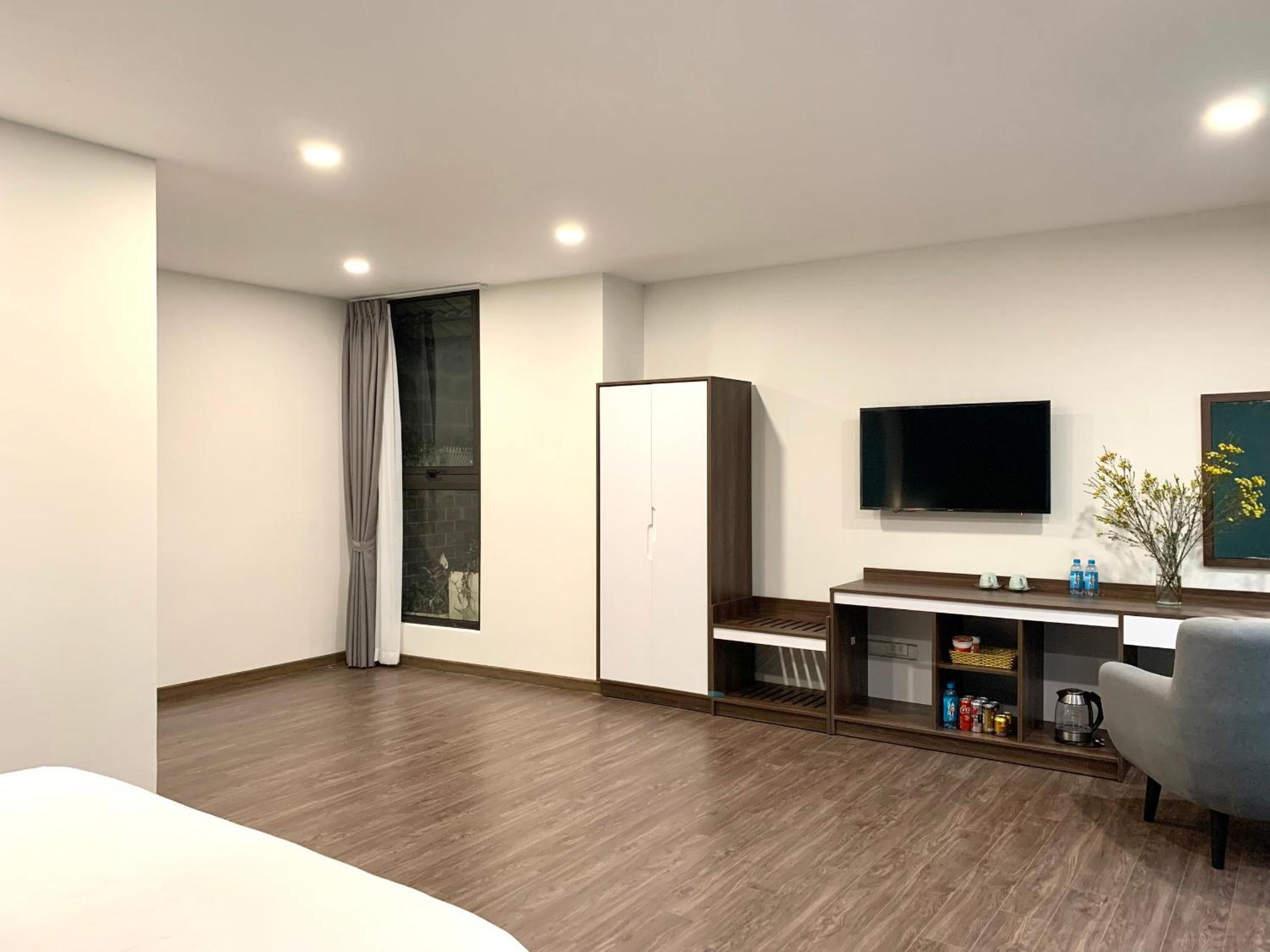 Double Room - Photo 15