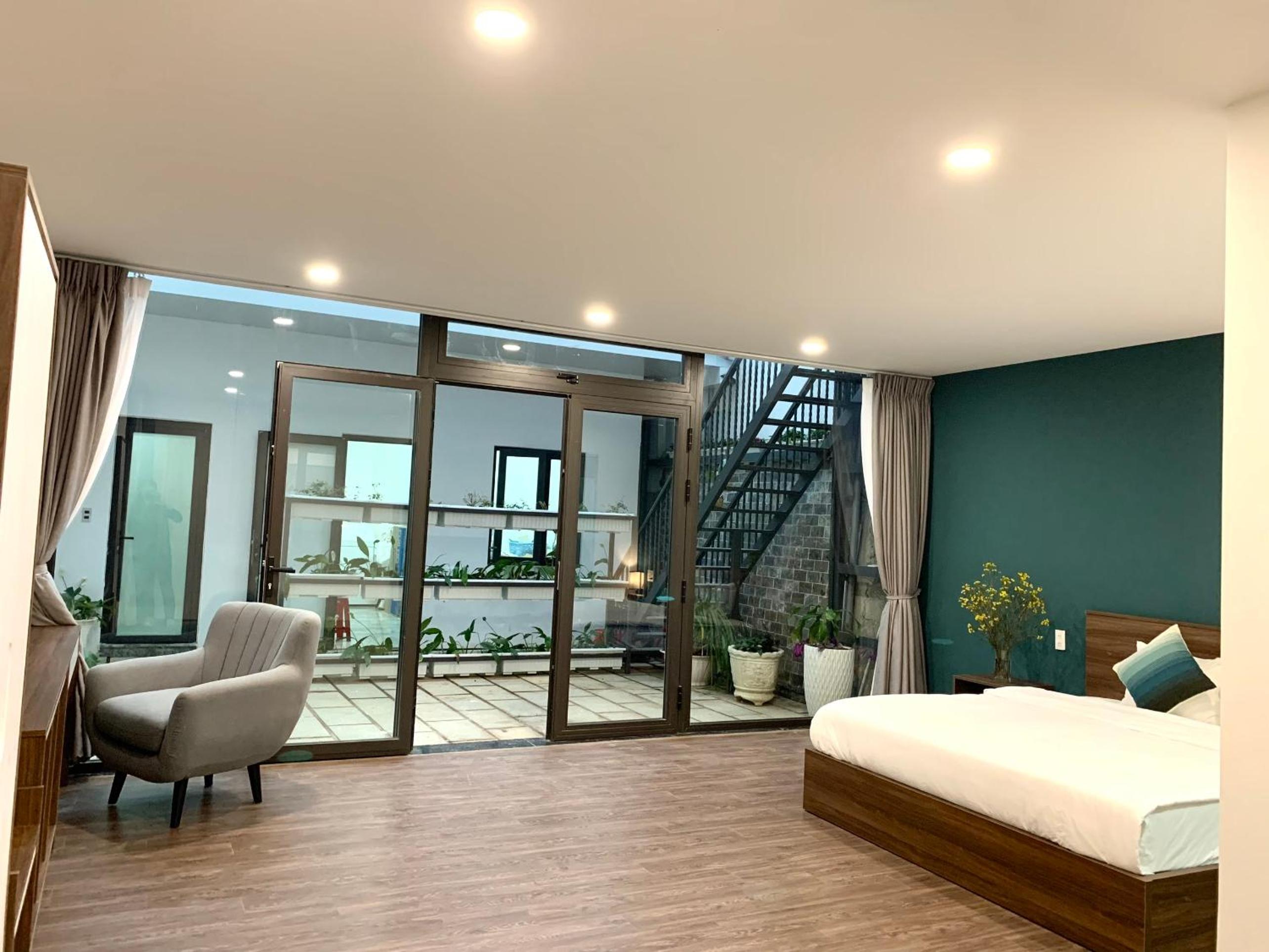 Double Room - Photo 13