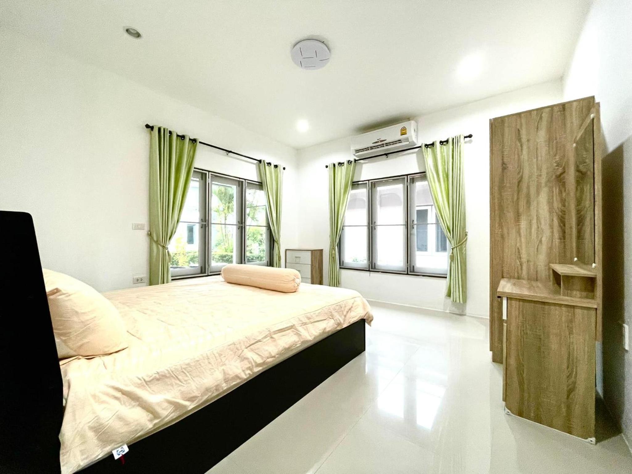 One-Bedroom House photo 2